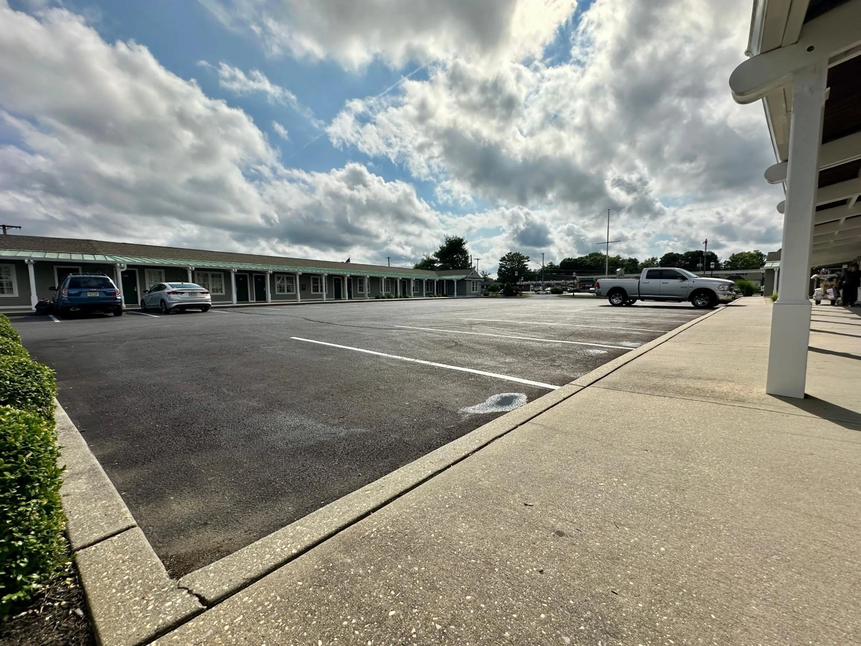 Property building in Sea Girt Lodge