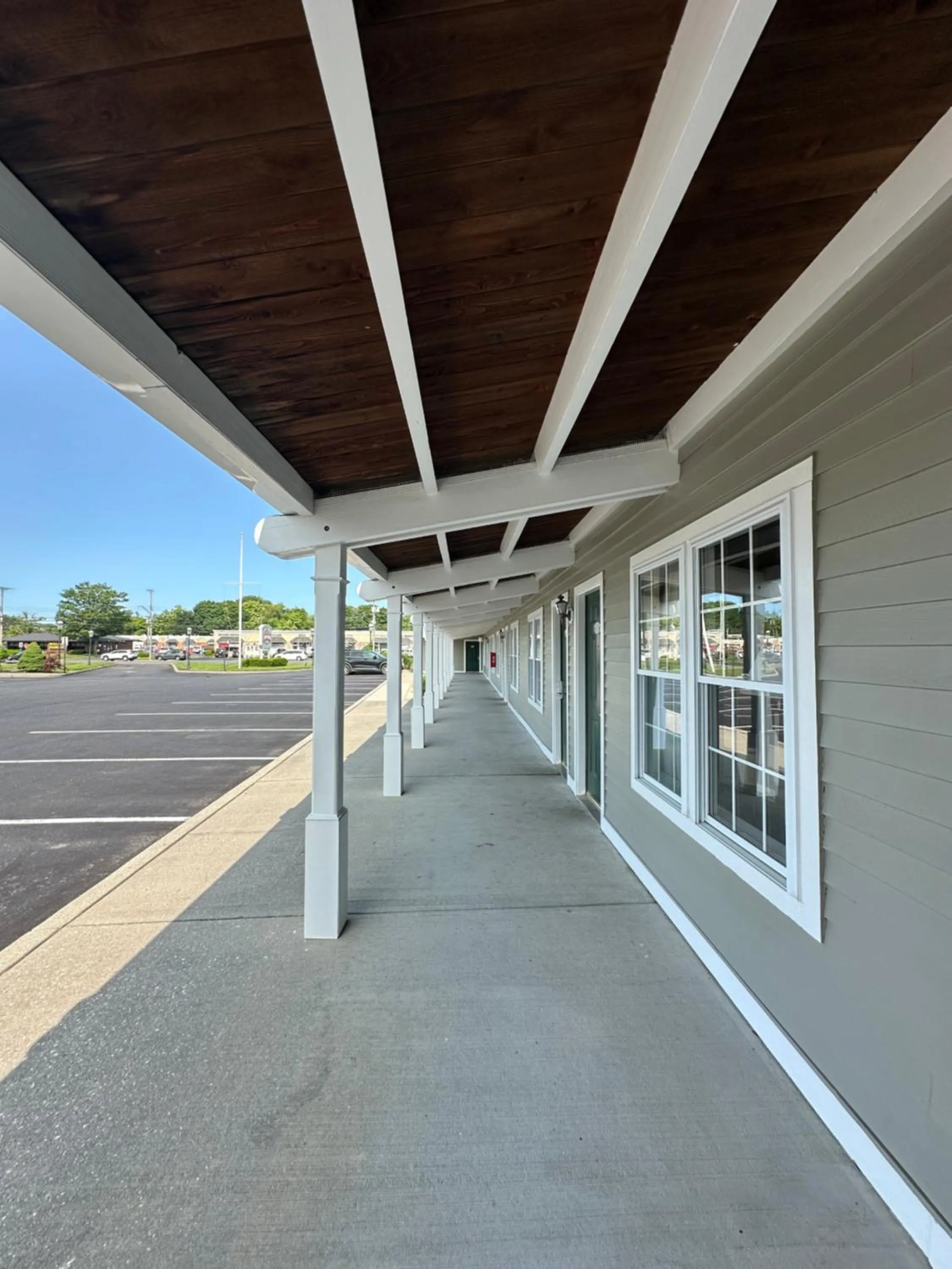 Property building in Sea Girt Lodge