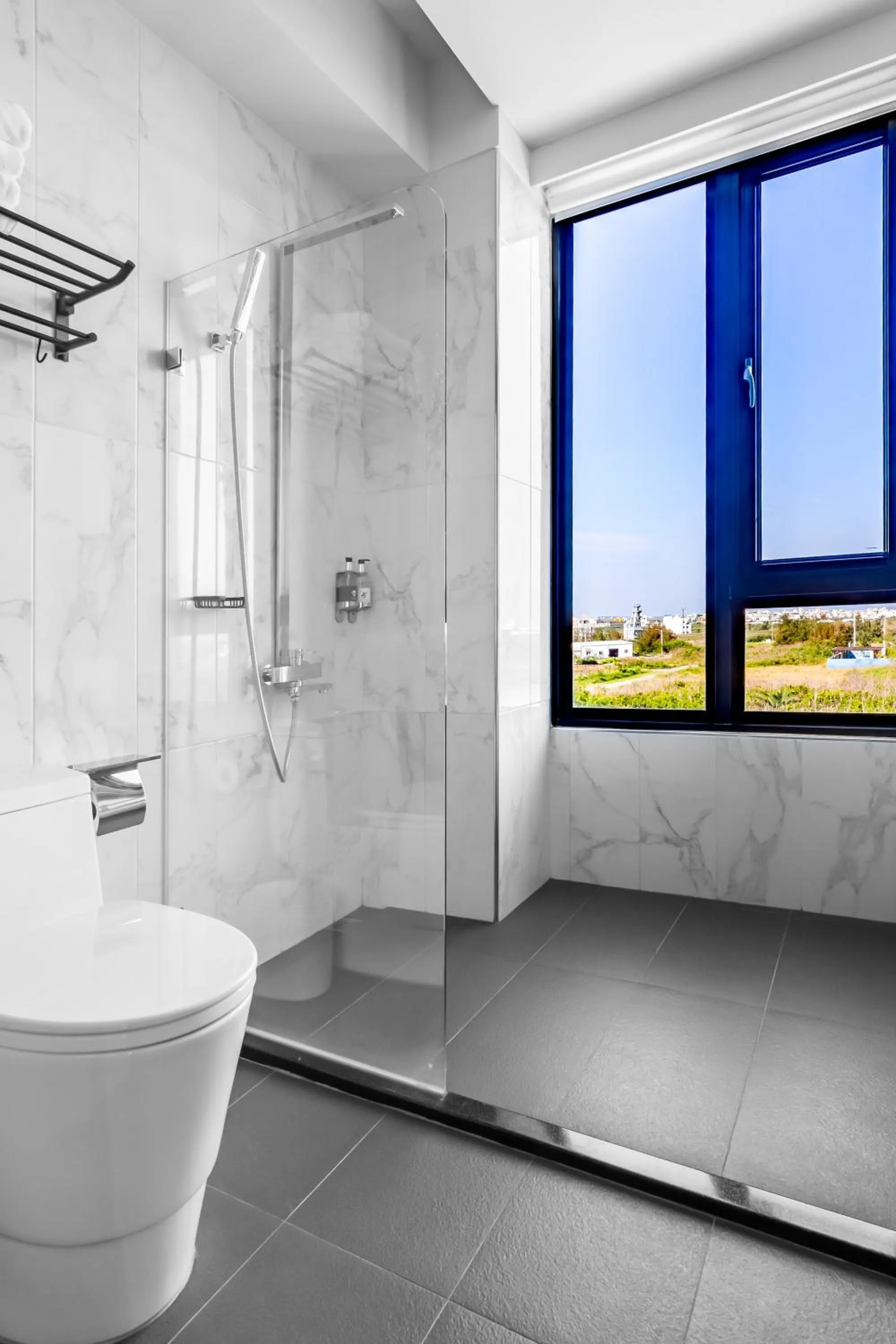 Toilet in Sunshine Palm B&B