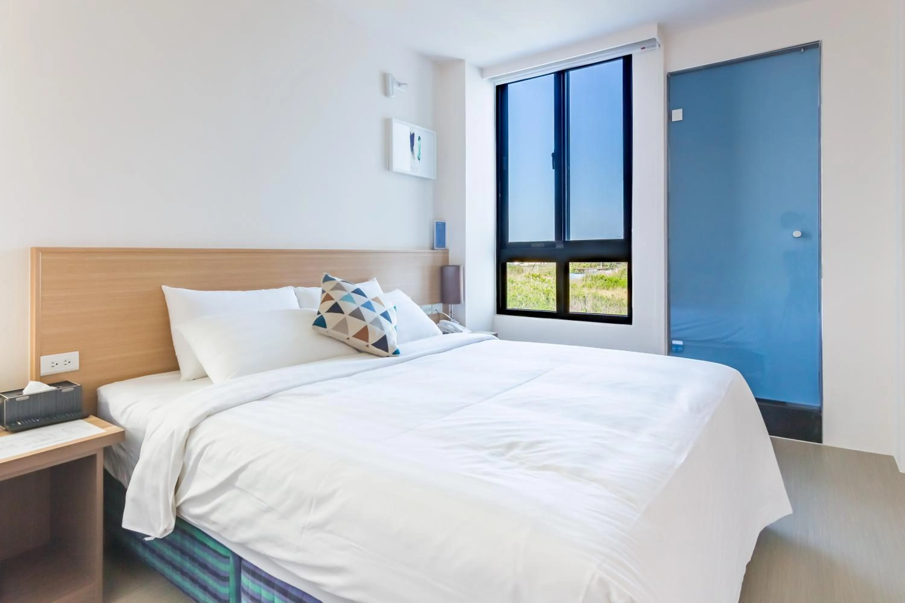 Decorative detail, Bed in Sunshine Palm B&B