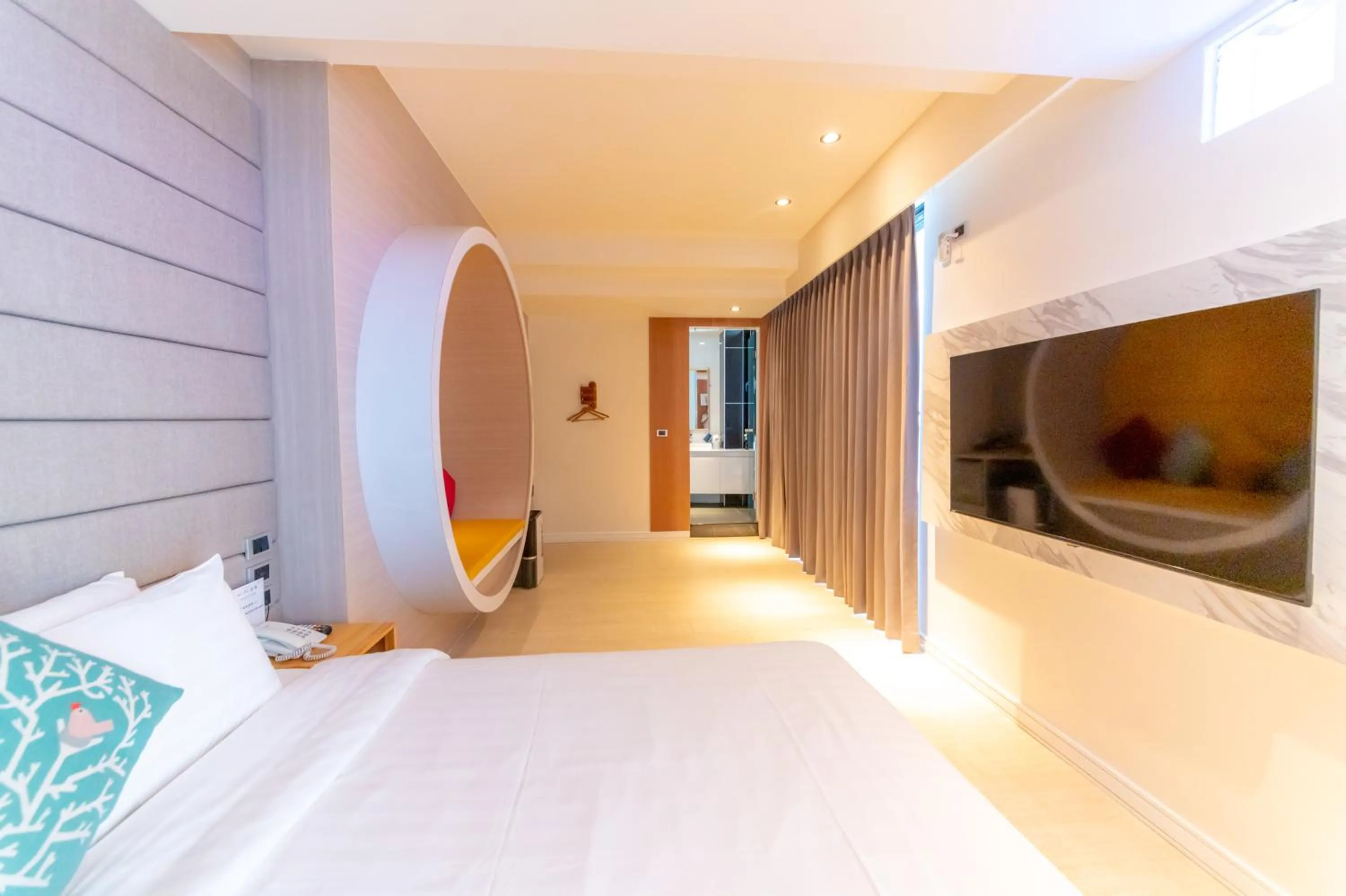 Bed in Sunshine Palm B&B