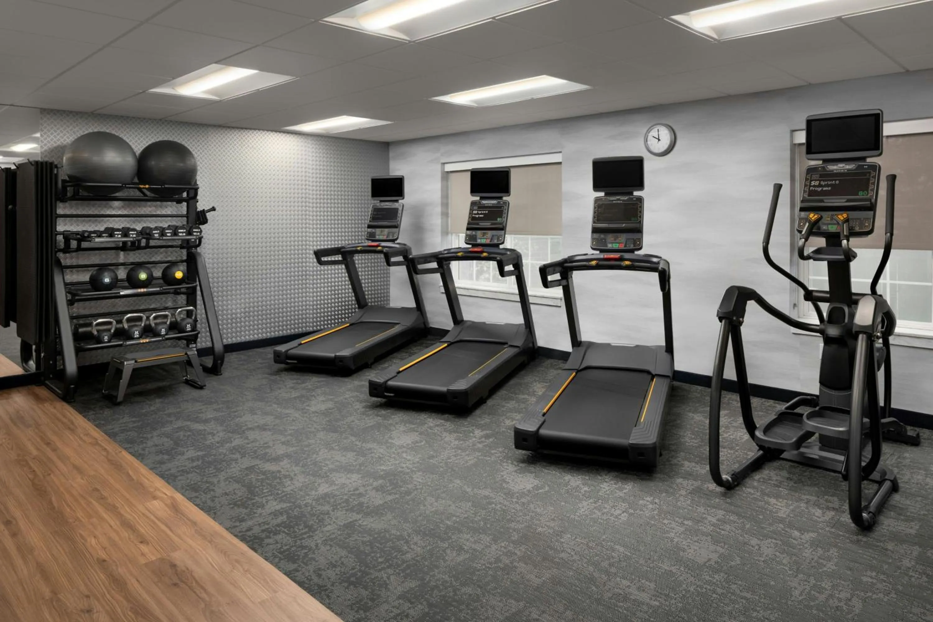 Fitness centre/facilities in Fairfield Inn & Suites Portland South/Lake Oswego