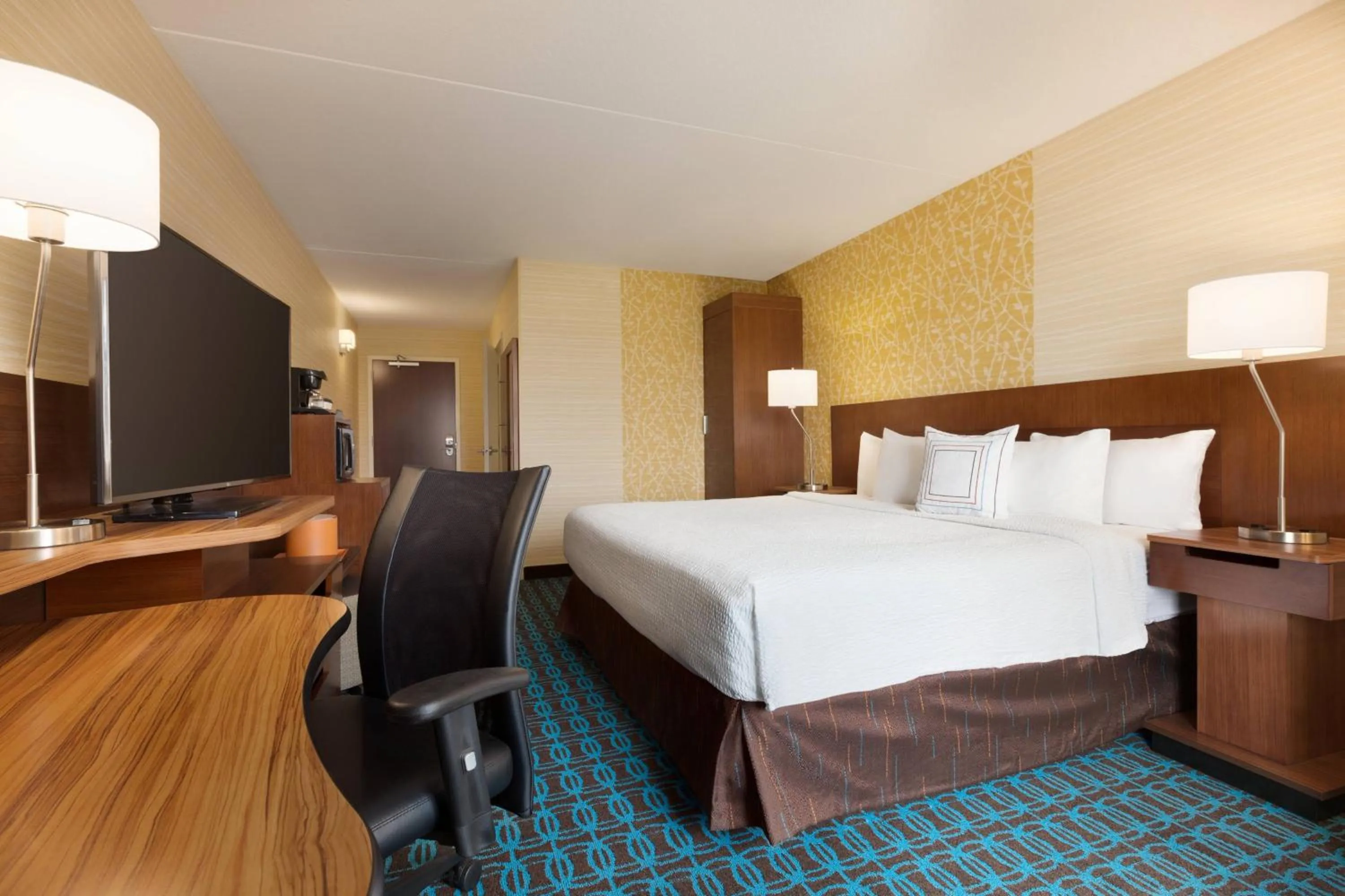 Photo of the whole room, Bed in Fairfield Inn Philadelphia Valley Forge/King of Prussia