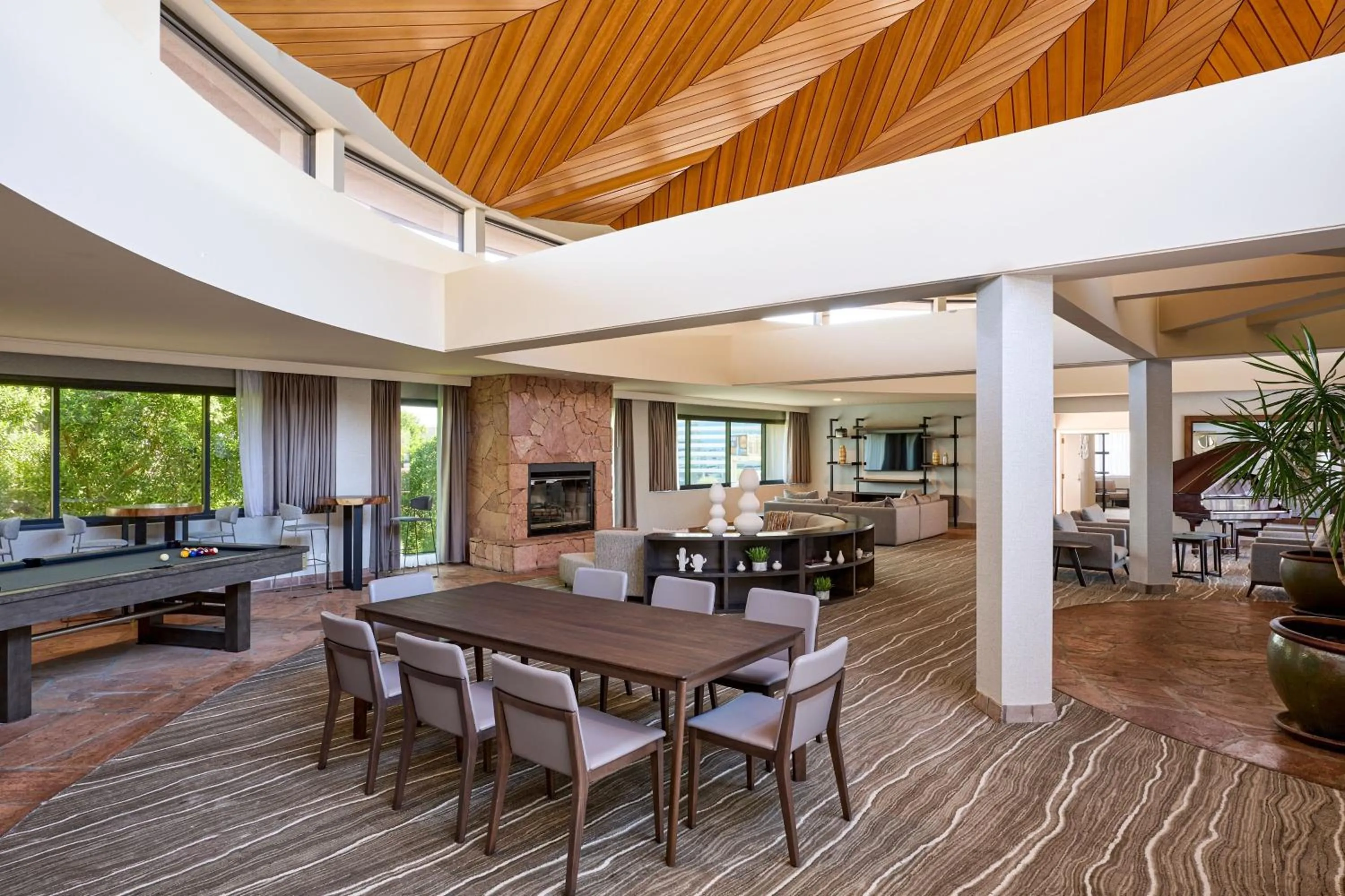 Photo of the whole room in Phoenix Marriott Resort Tempe at The Buttes