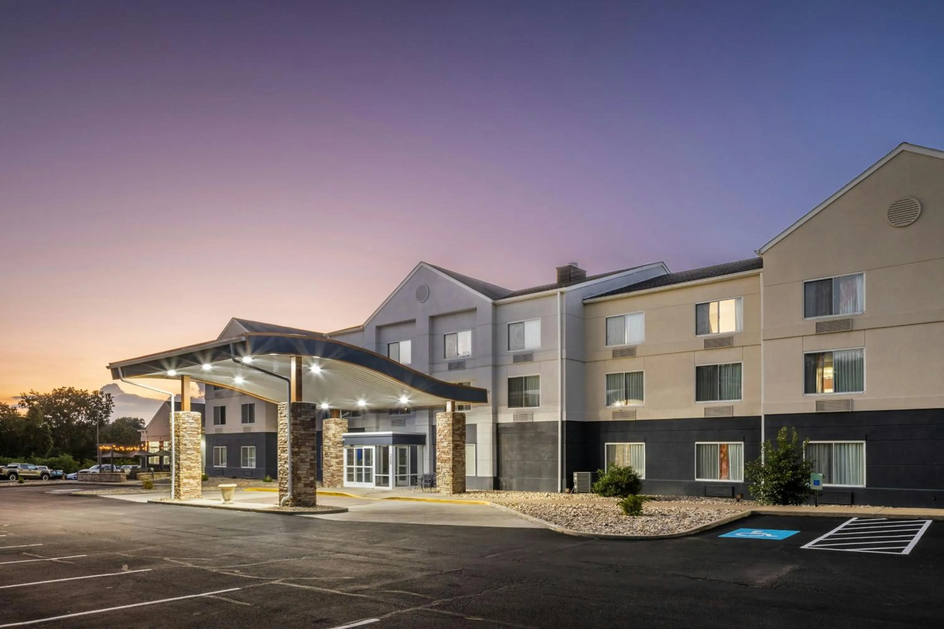 Property building in Fairfield Inn & Suites Butler