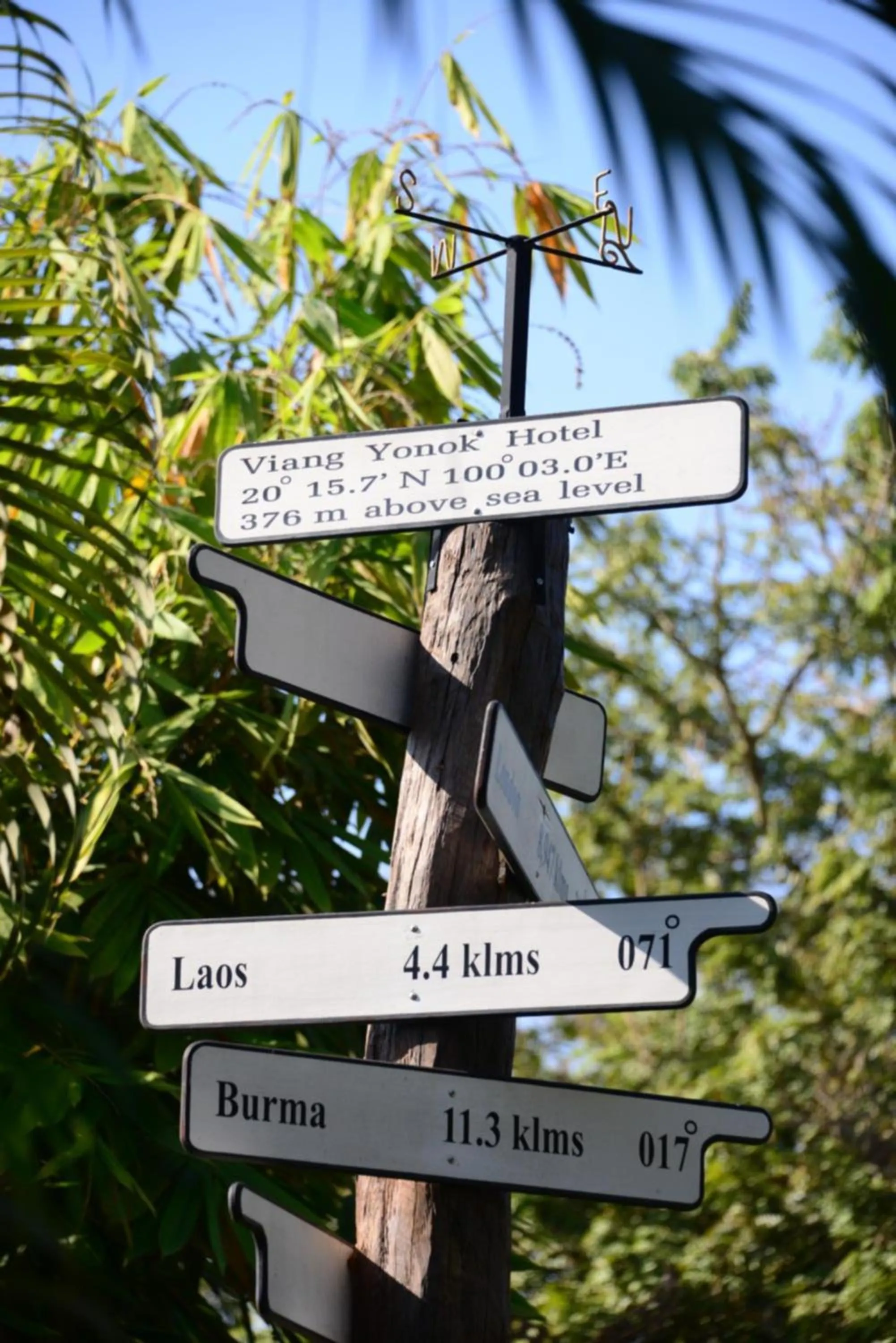 Garden in Viang Yonok Hotel, Restaurant, Sports Club