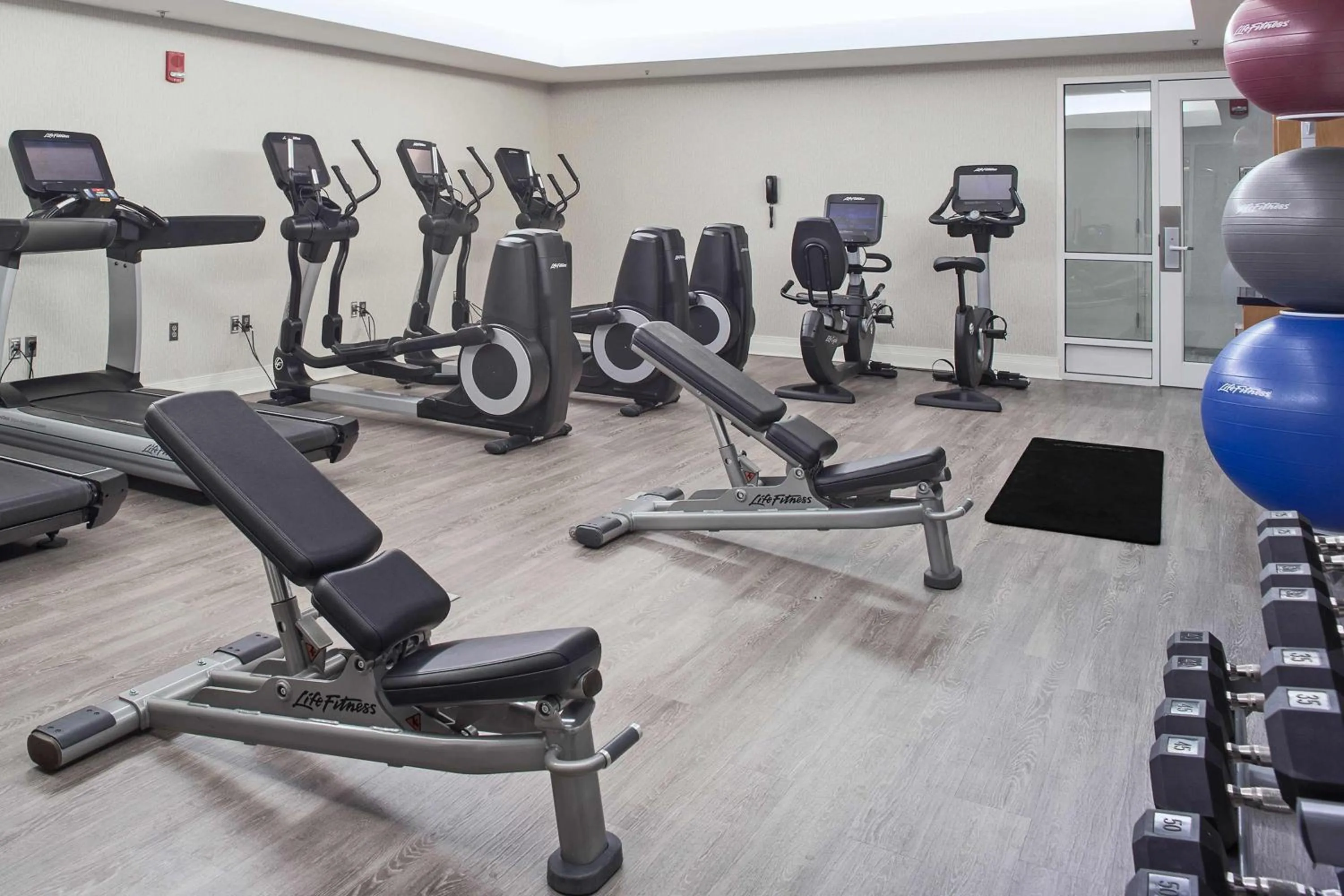 Fitness centre/facilities in Newport News Marriott at City Center