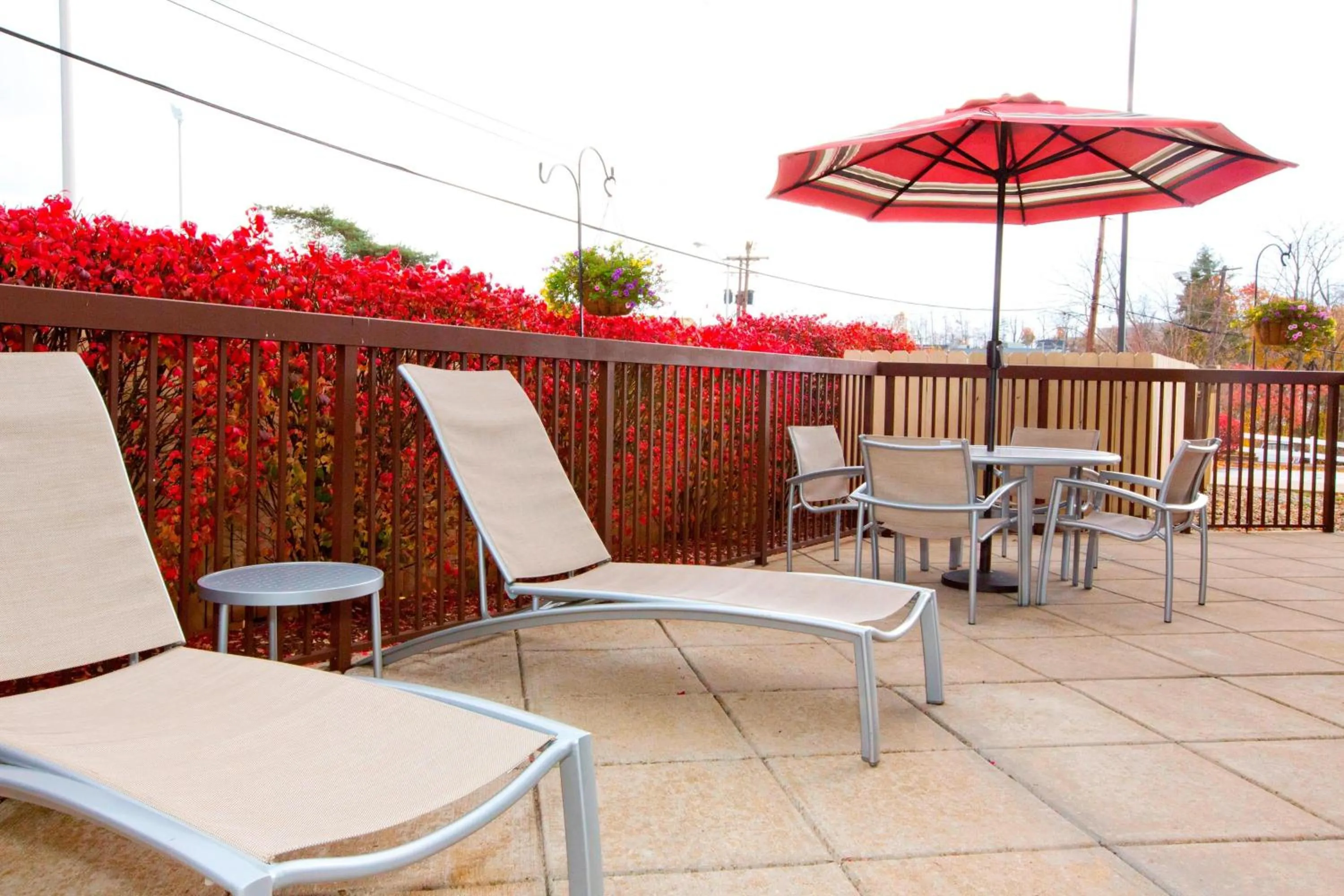 Lounge or bar in SpringHill Suites Pittsburgh Monroeville