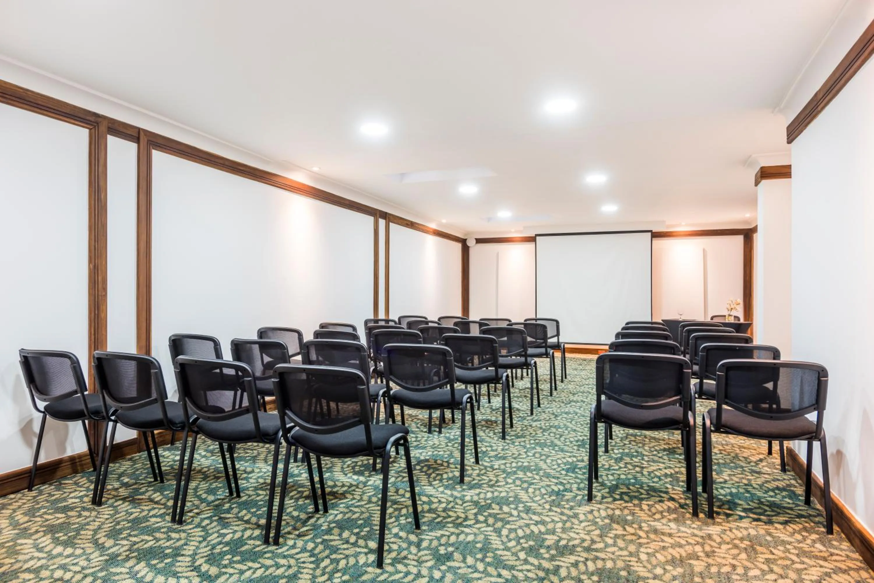 Meeting/conference room in GHL Hotel Hamilton