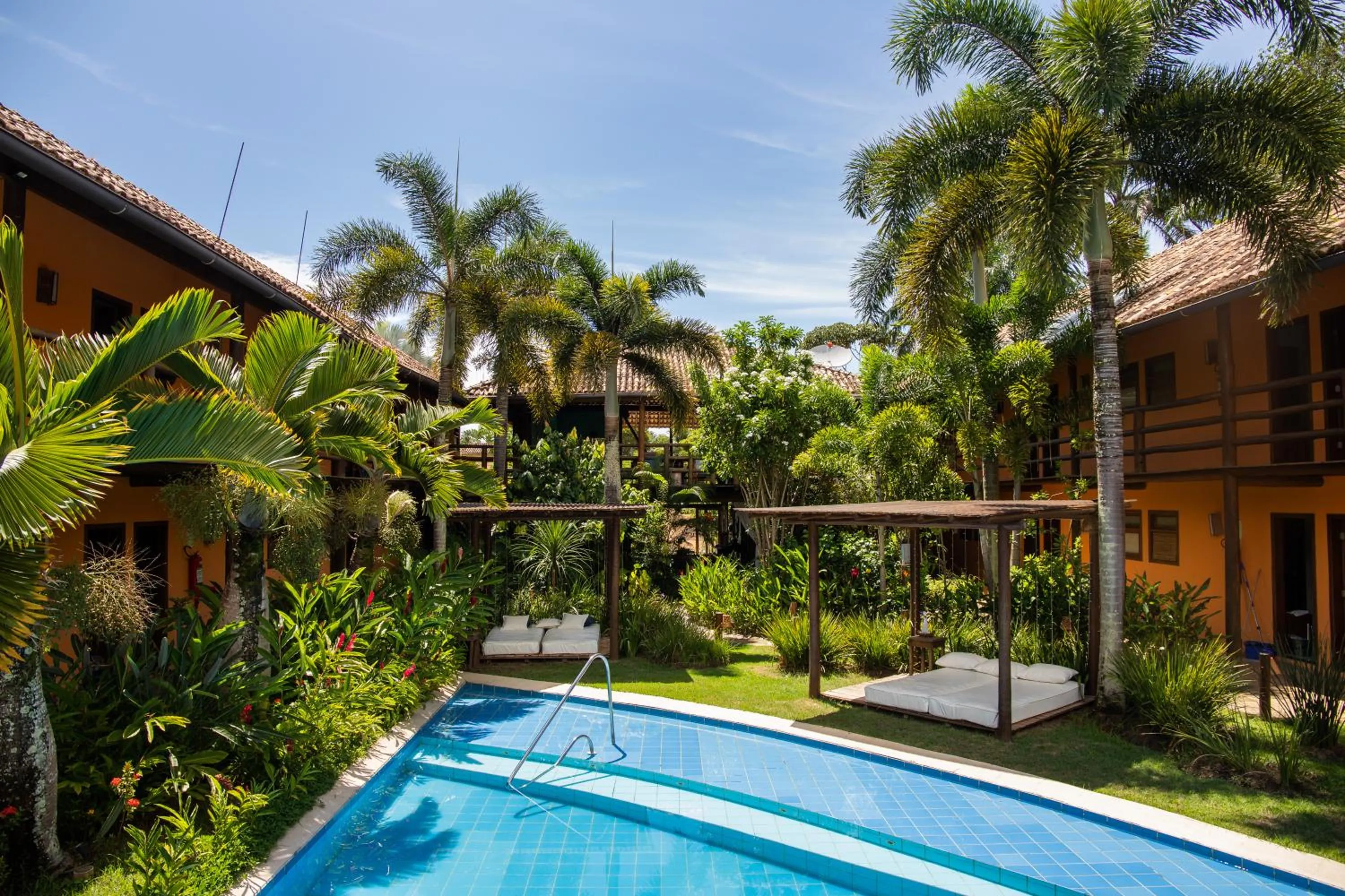 Pool view in Pousada Vila do Dengo