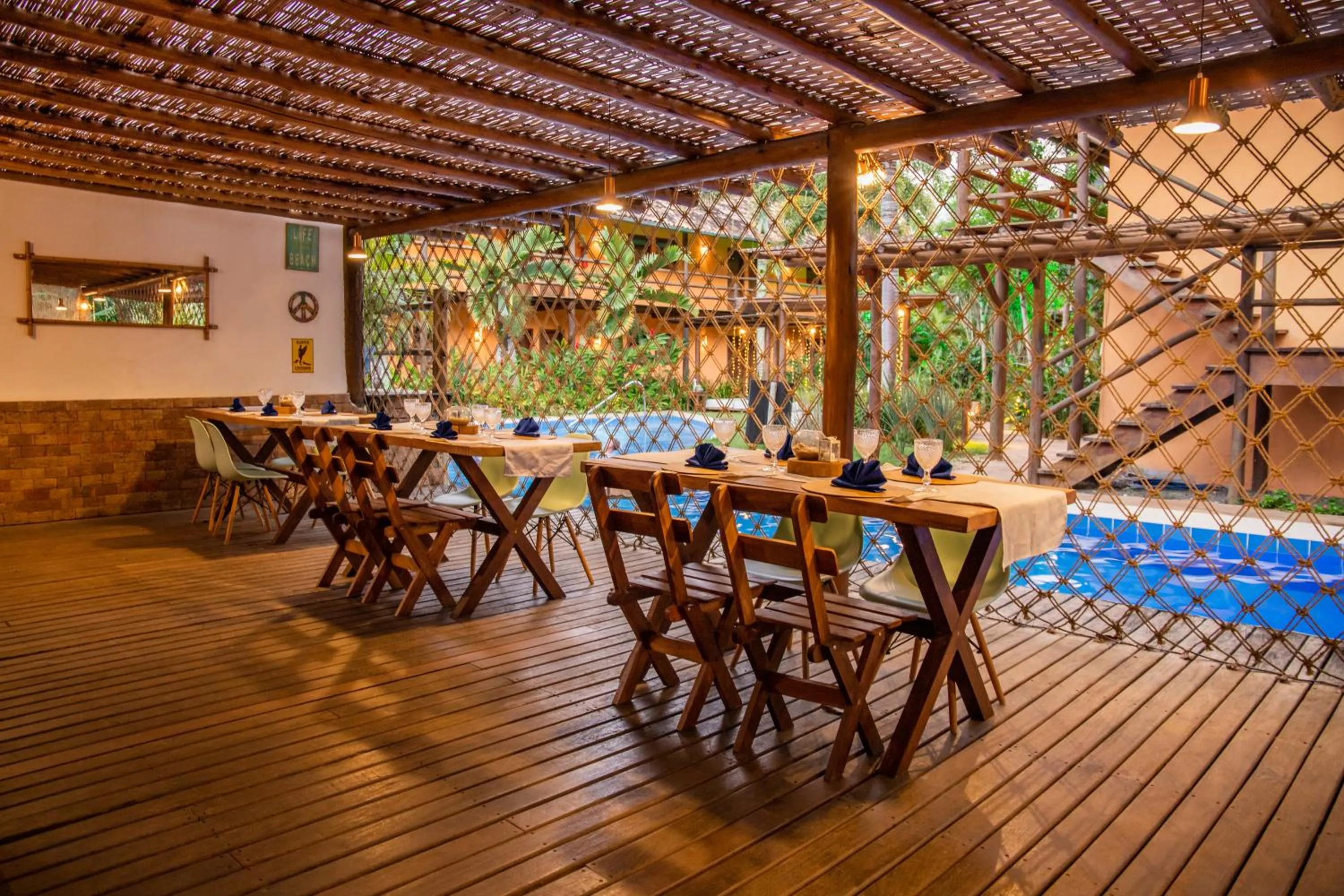 Restaurant/places to eat in Pousada Vila do Dengo