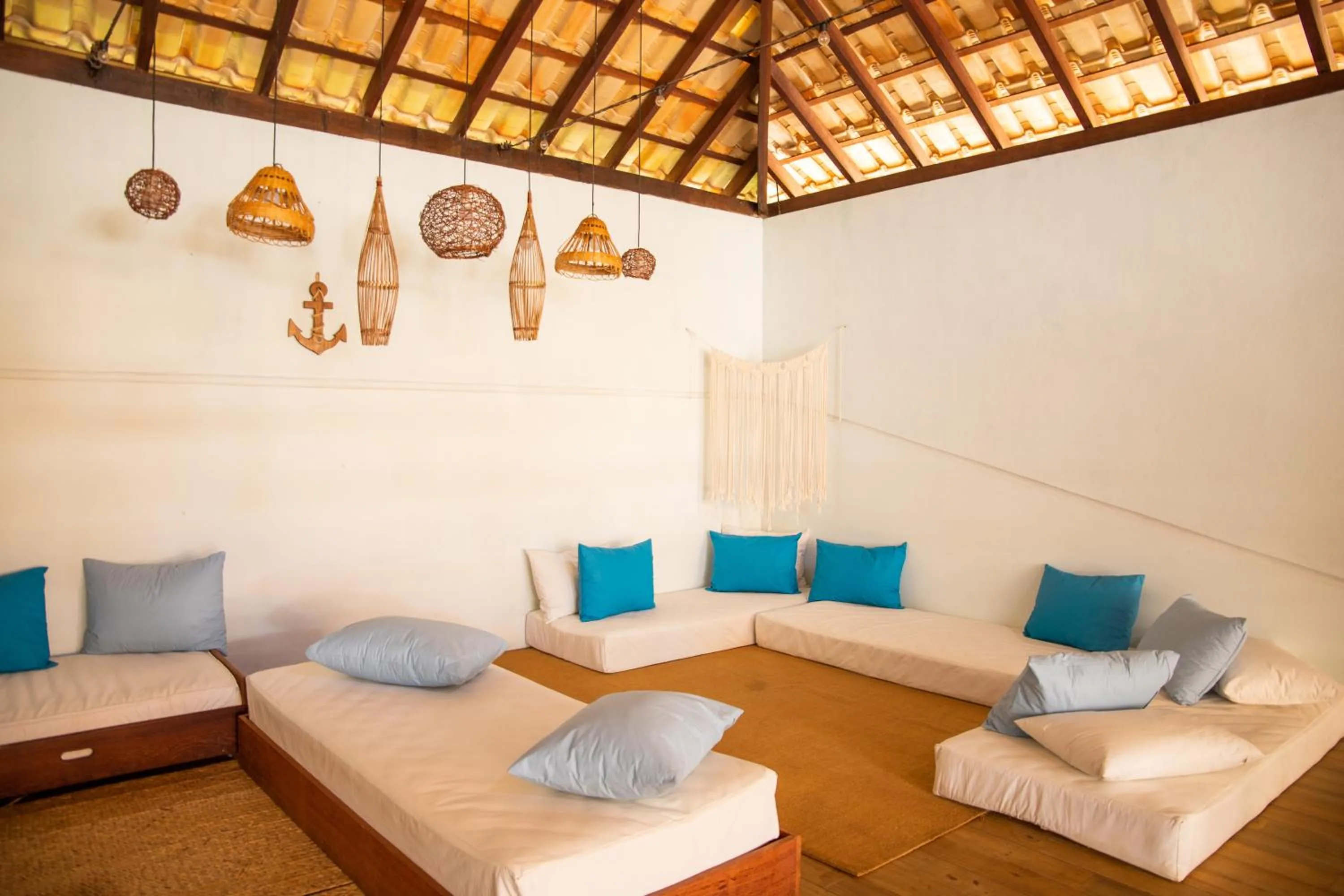 Communal lounge/ TV room in Pousada Vila do Dengo