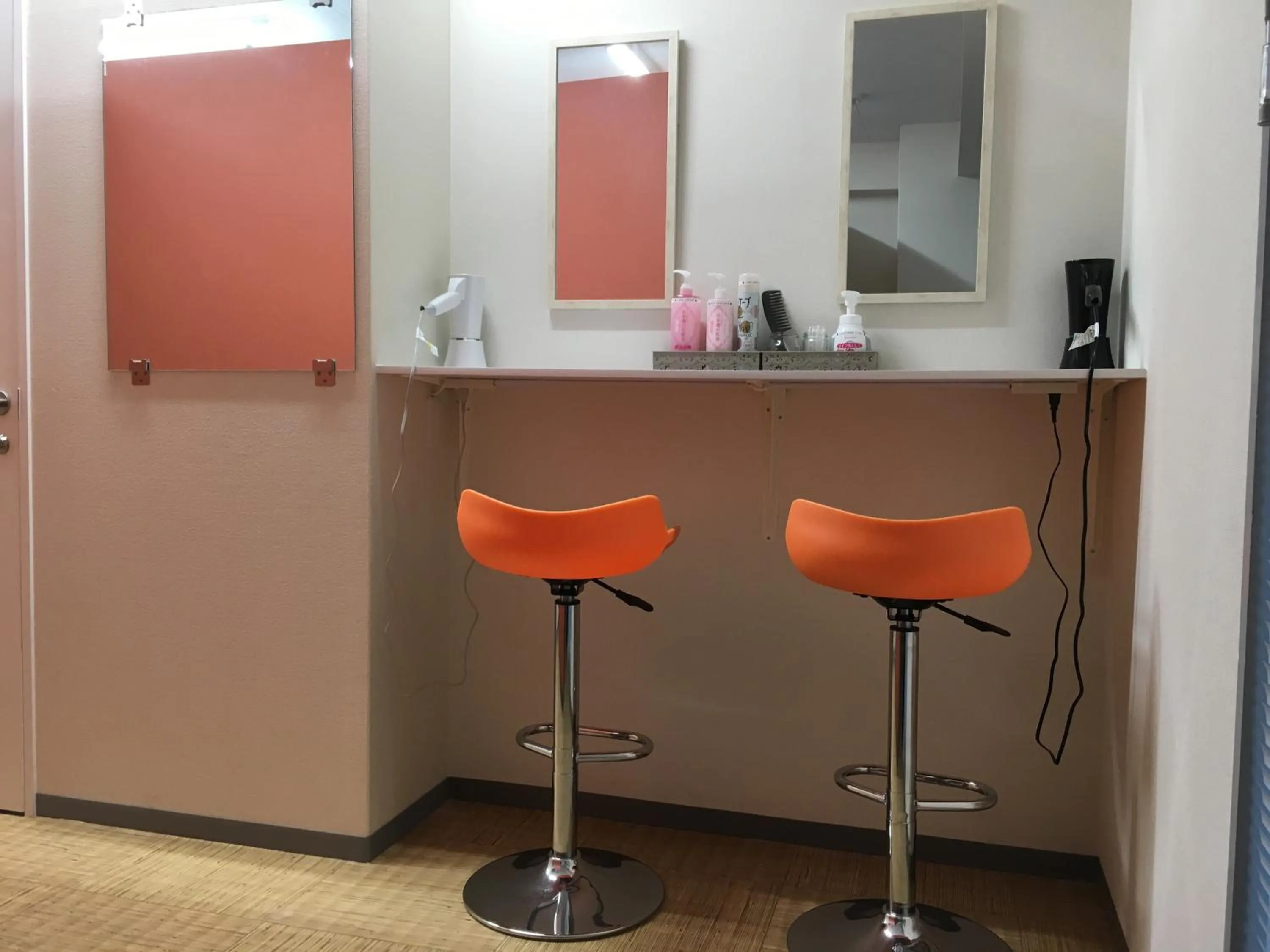 Area and facilities in Hostel Mallika