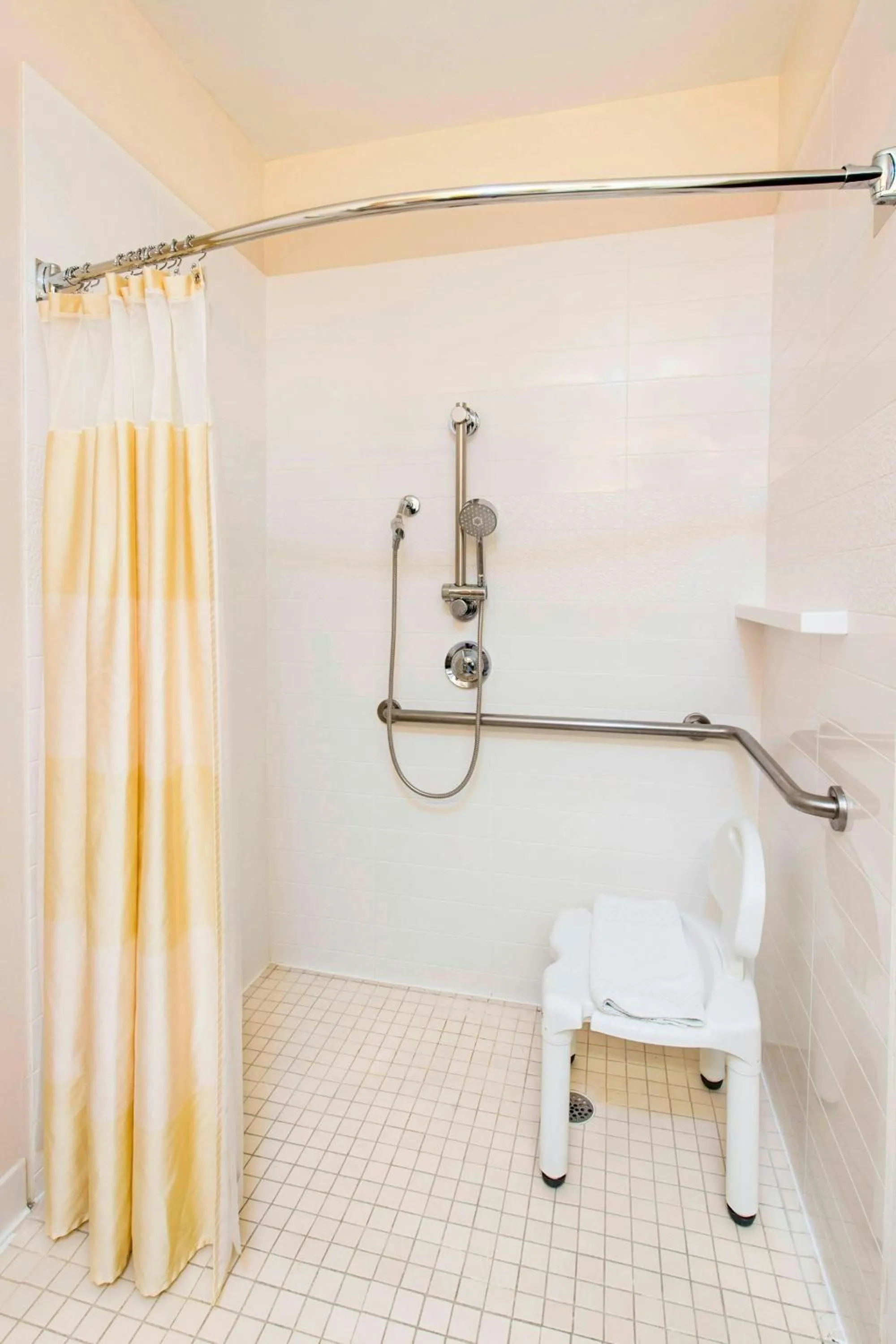 Bathroom in Fairfield Inn by Marriott Pensacola I-10