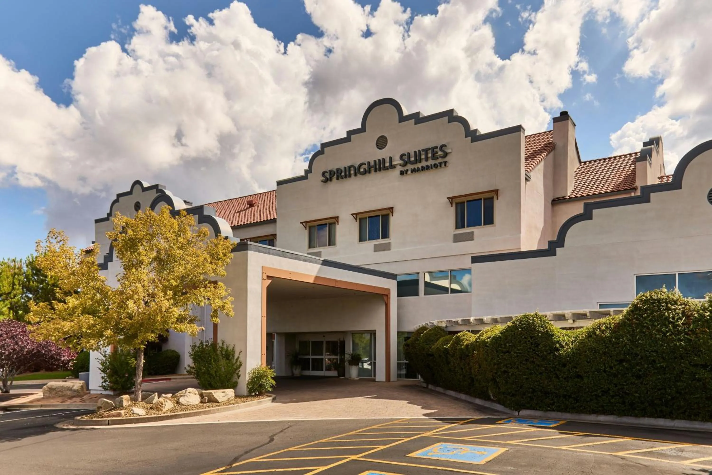 Property building in SpringHill Suites Prescott