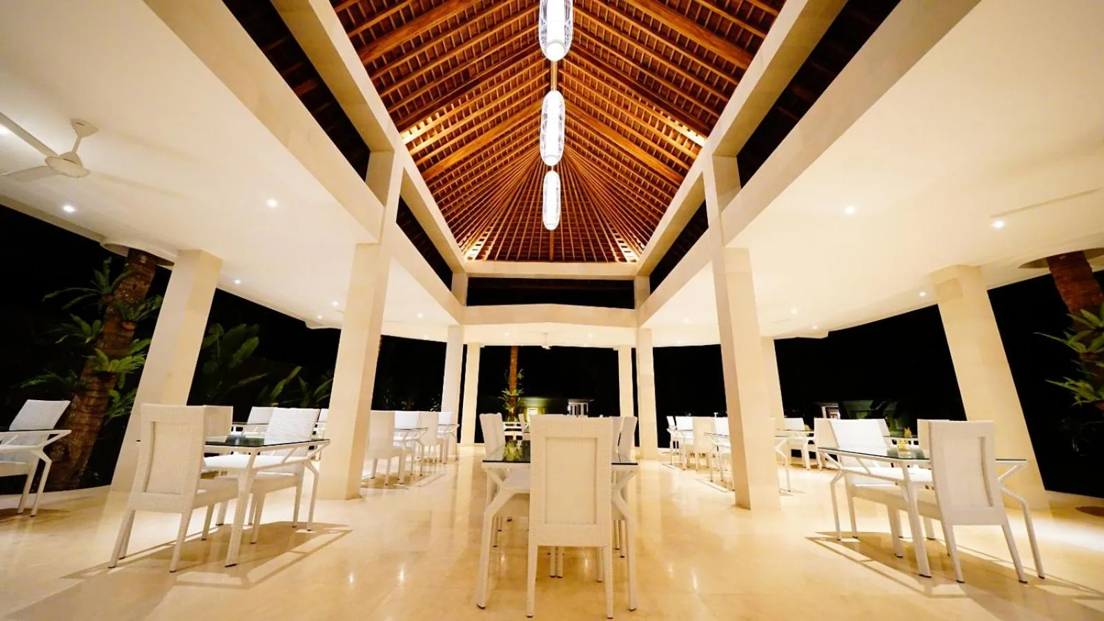 Restaurant/places to eat in Jivana Resort