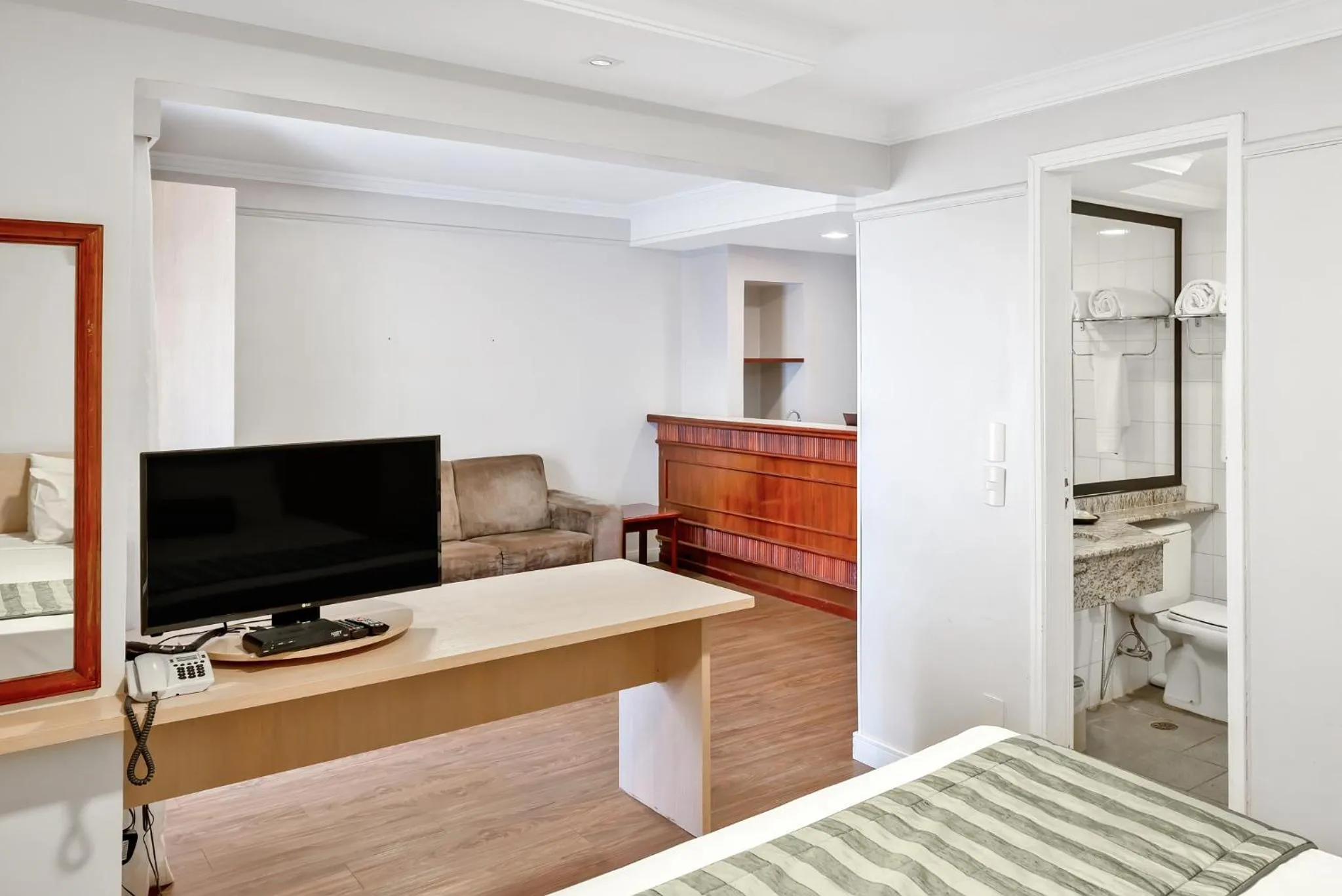 Bed in Blue Tree Garden Bauru