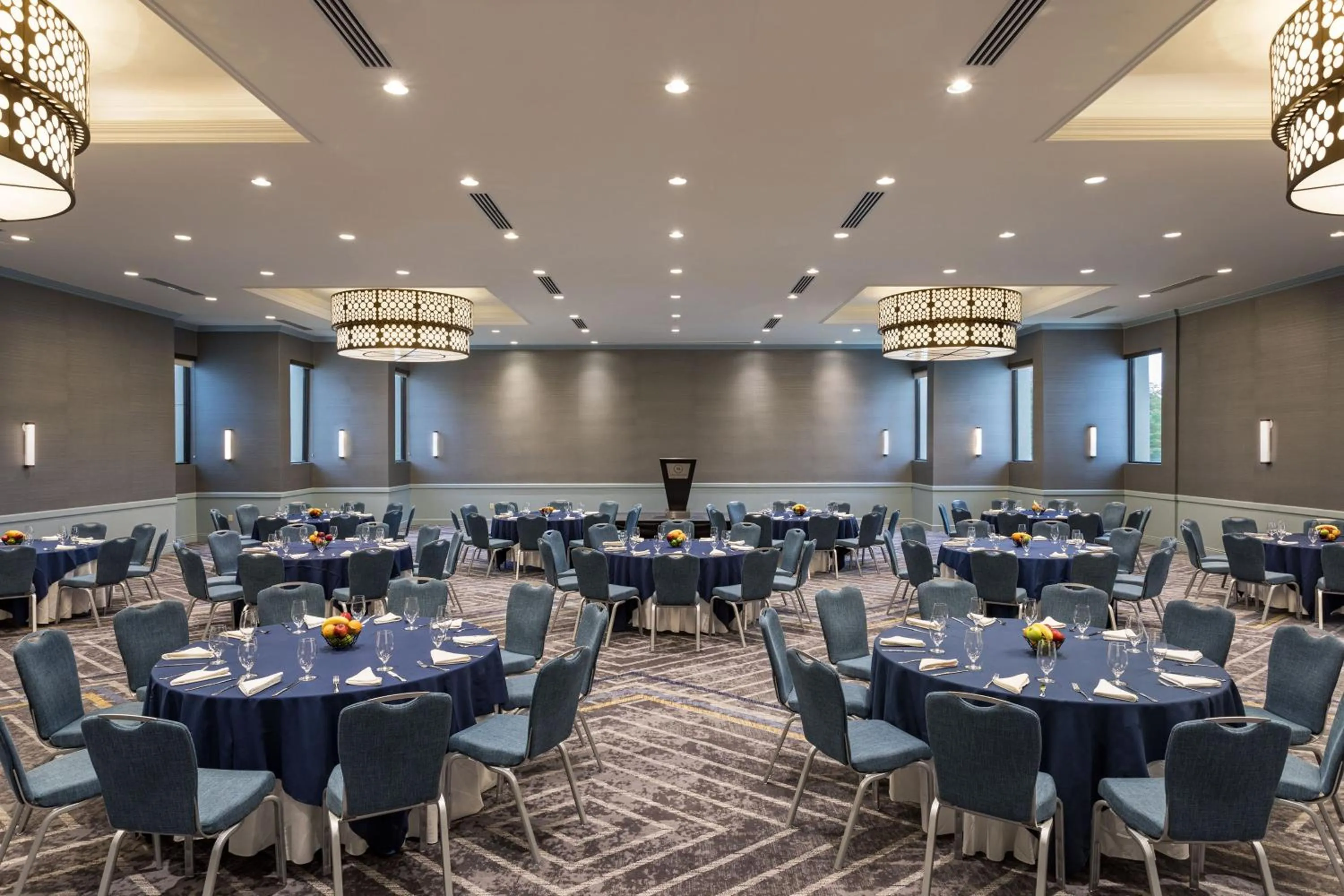 Meeting/conference room in Portland Sheraton at Sable Oaks