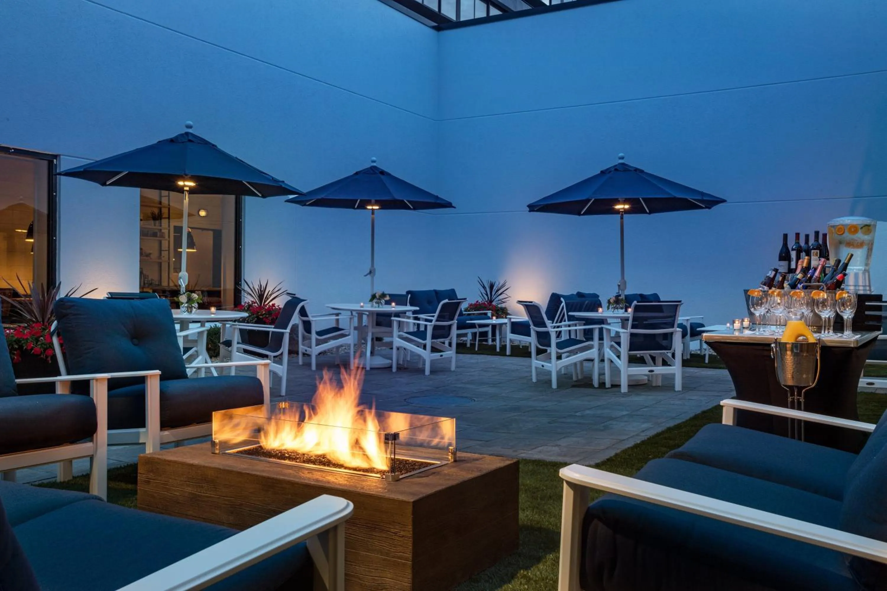 Restaurant/places to eat in Portland Sheraton at Sable Oaks