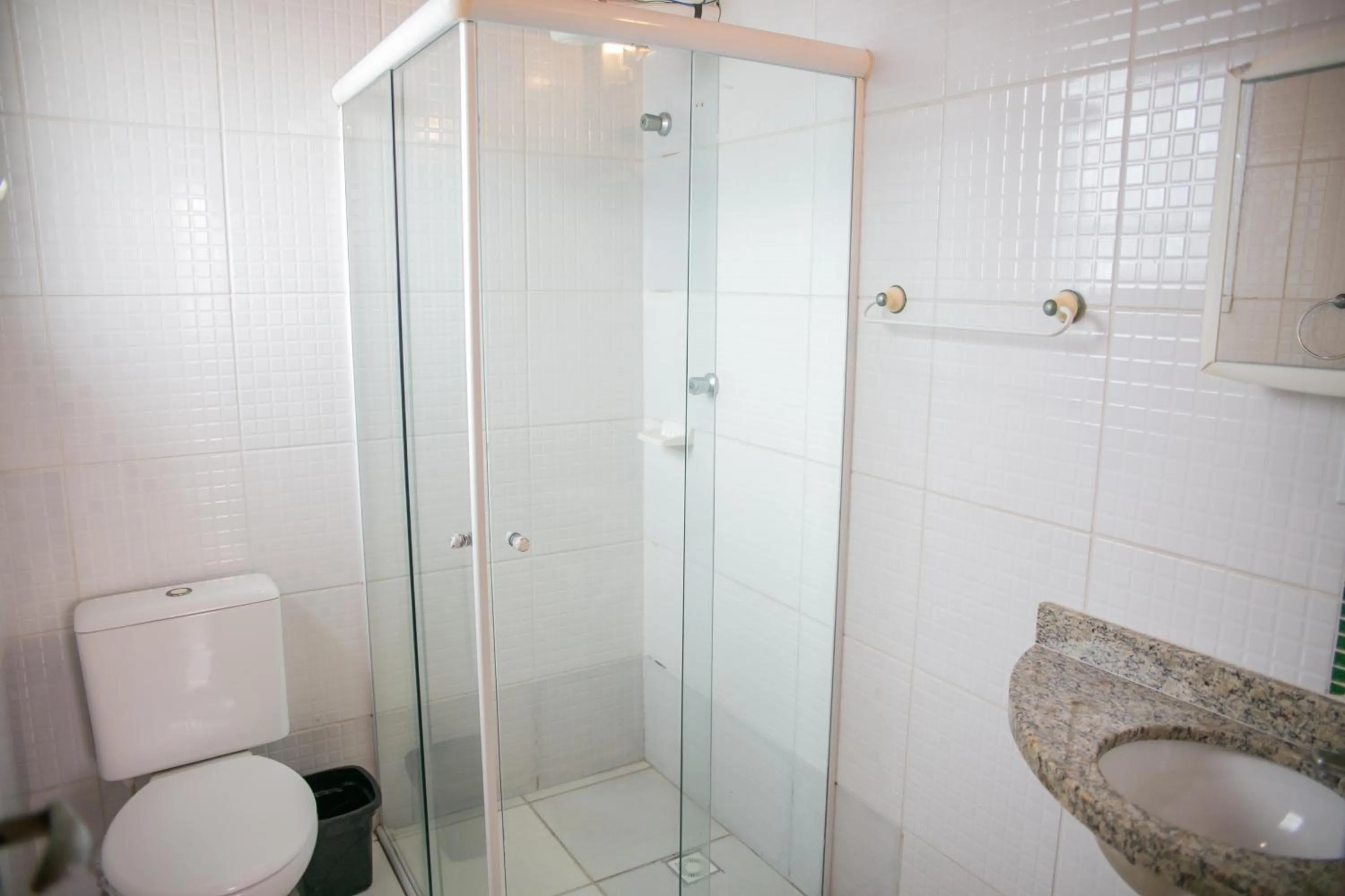 Bathroom in Paramar Praia Grande