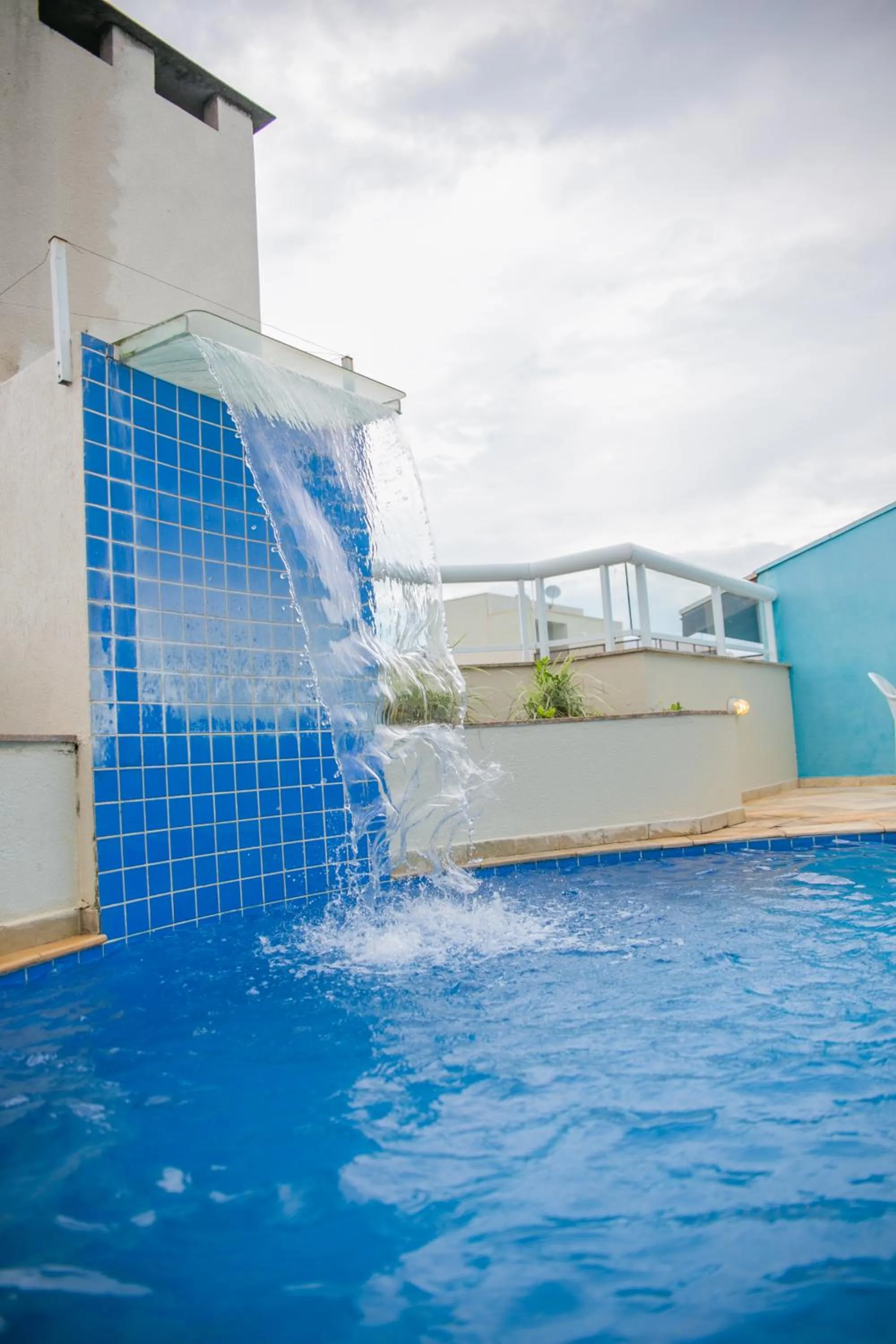 Swimming pool in Paramar Praia Grande