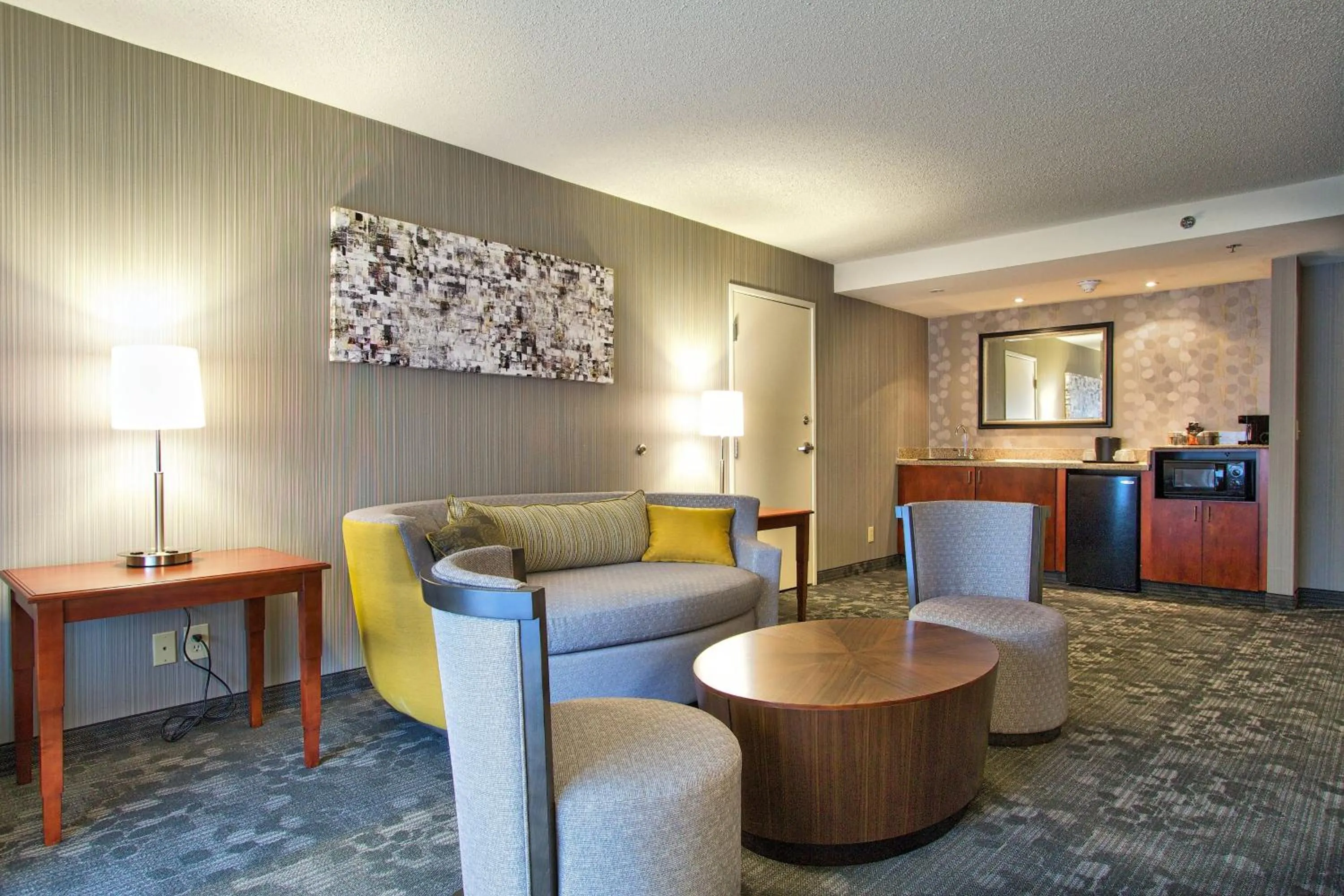 Living room in Courtyard Blacksburg