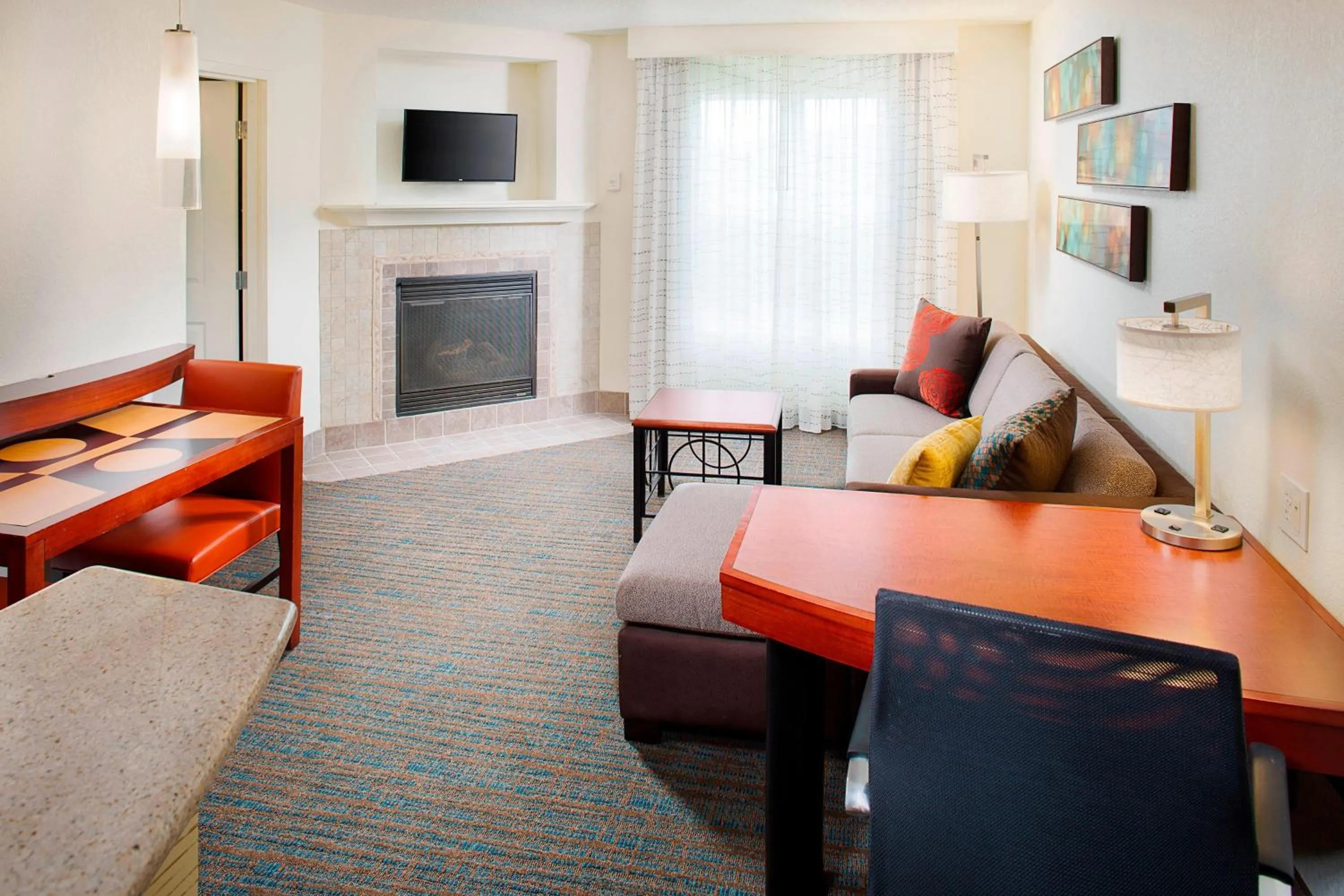 Living room in Residence Inn by Marriott Roanoke Airport
