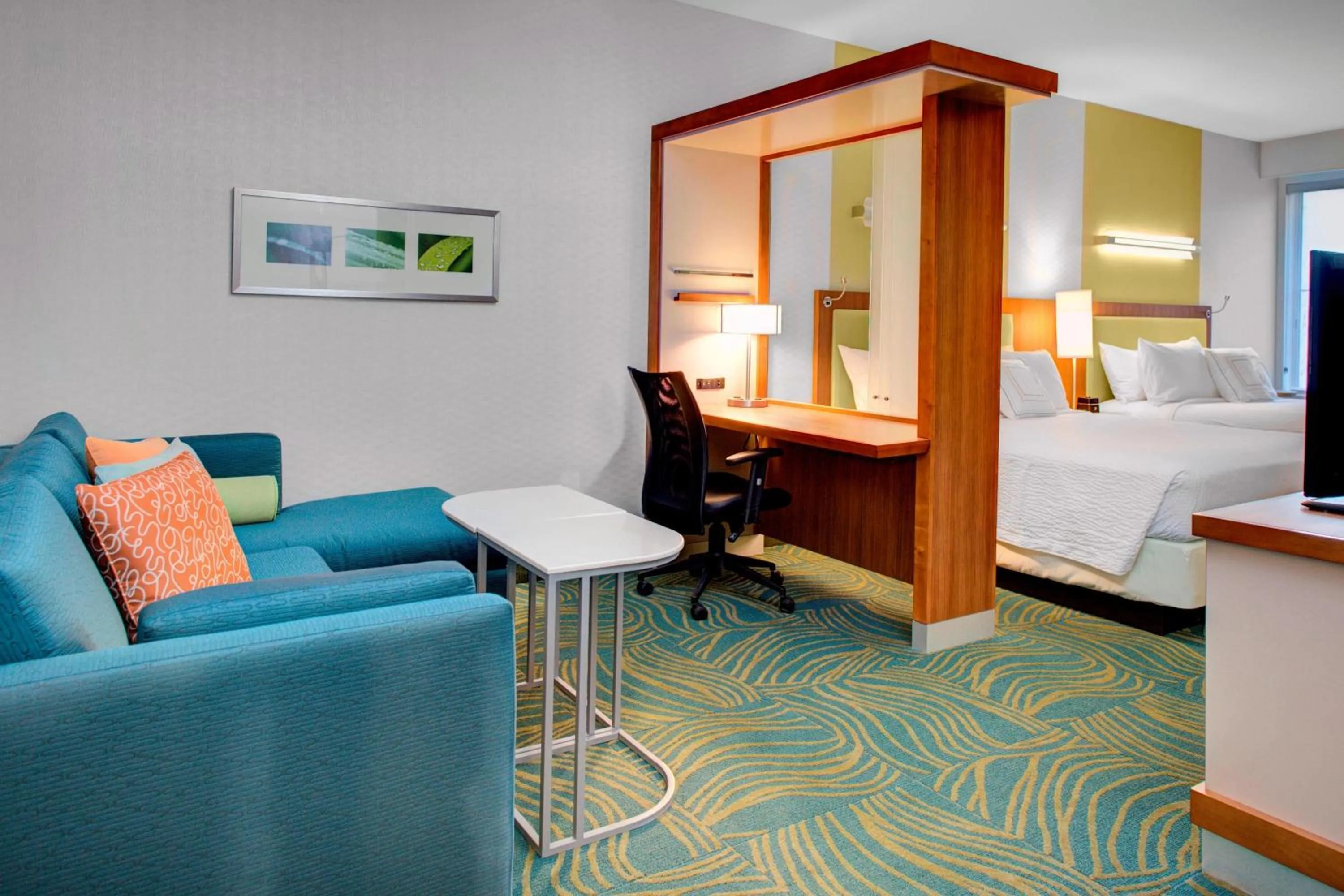 Living room, Bed in SpringHill Suites by Marriott Augusta