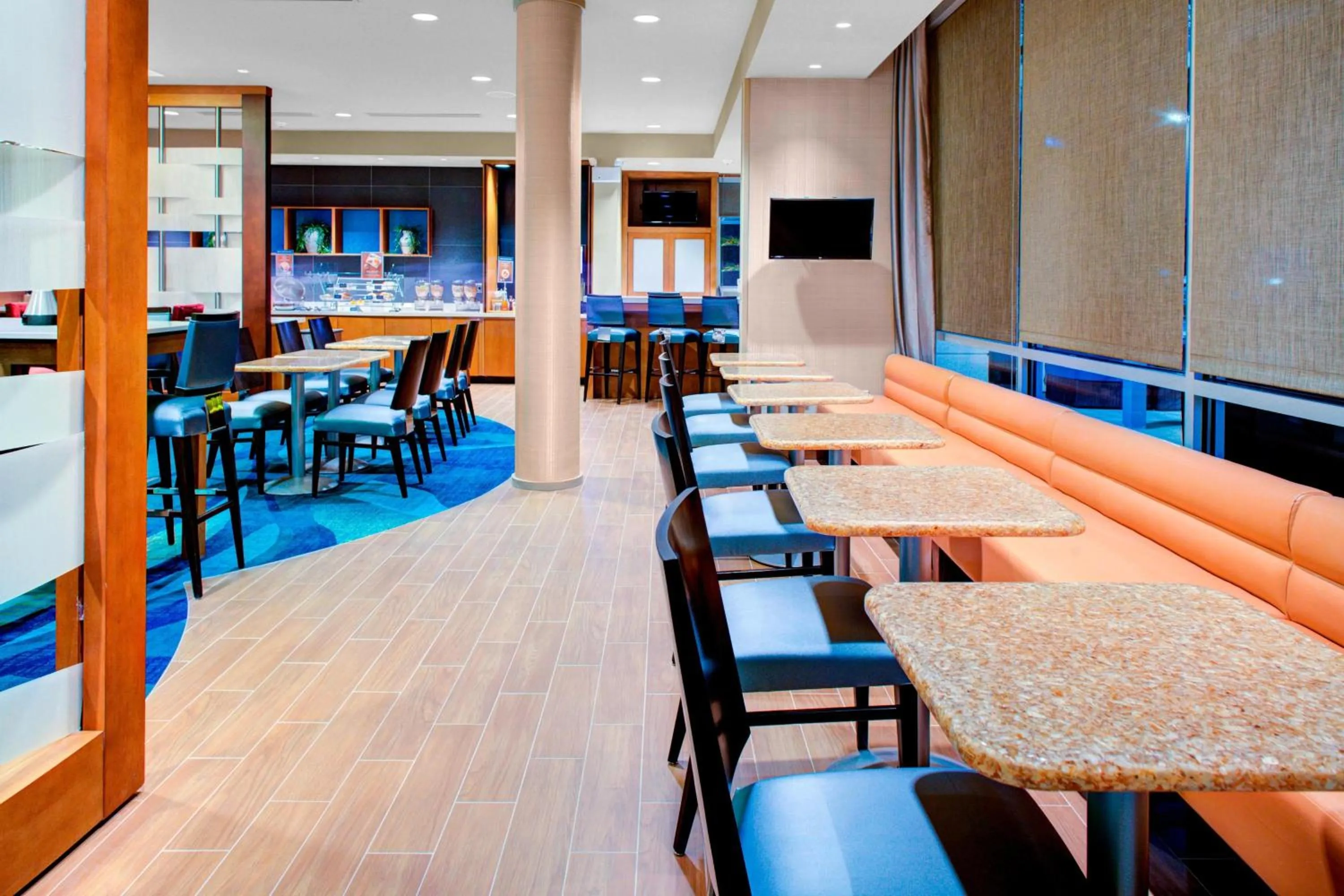 Restaurant/places to eat in SpringHill Suites by Marriott Augusta