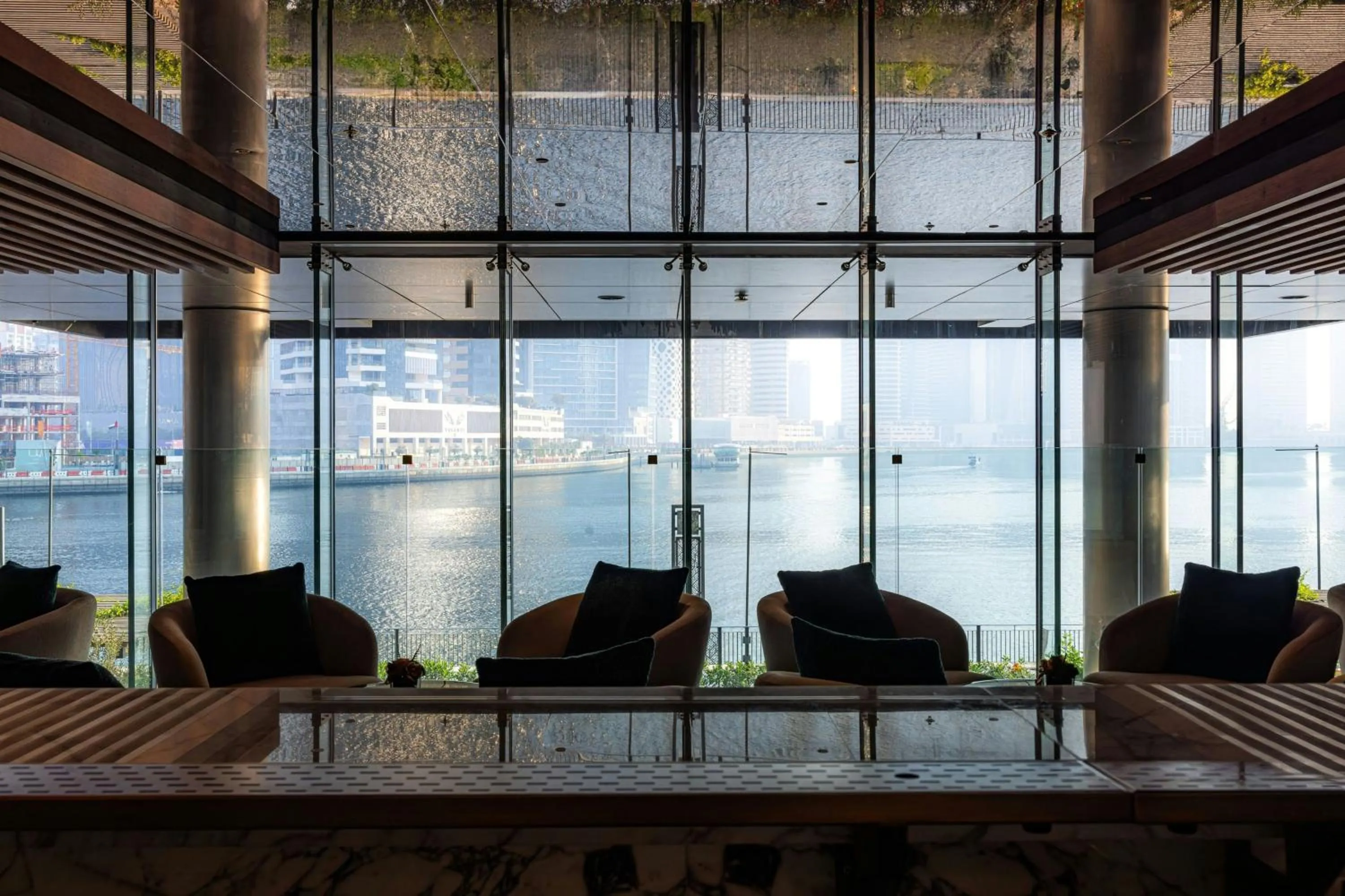 Lounge or bar in The St. Regis Downtown Dubai