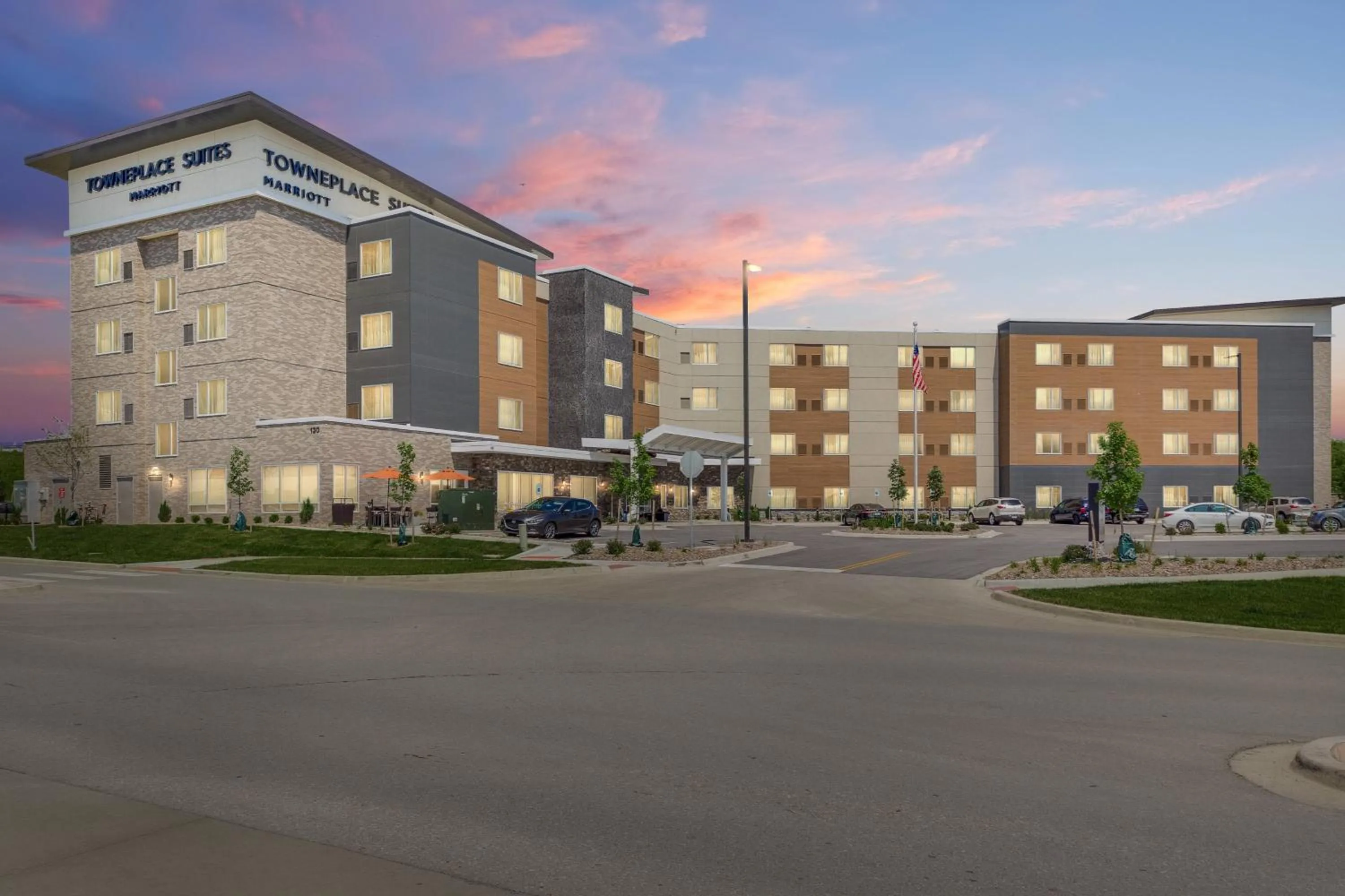 Property building in TownePlace Suites by Marriott Kansas City Liberty