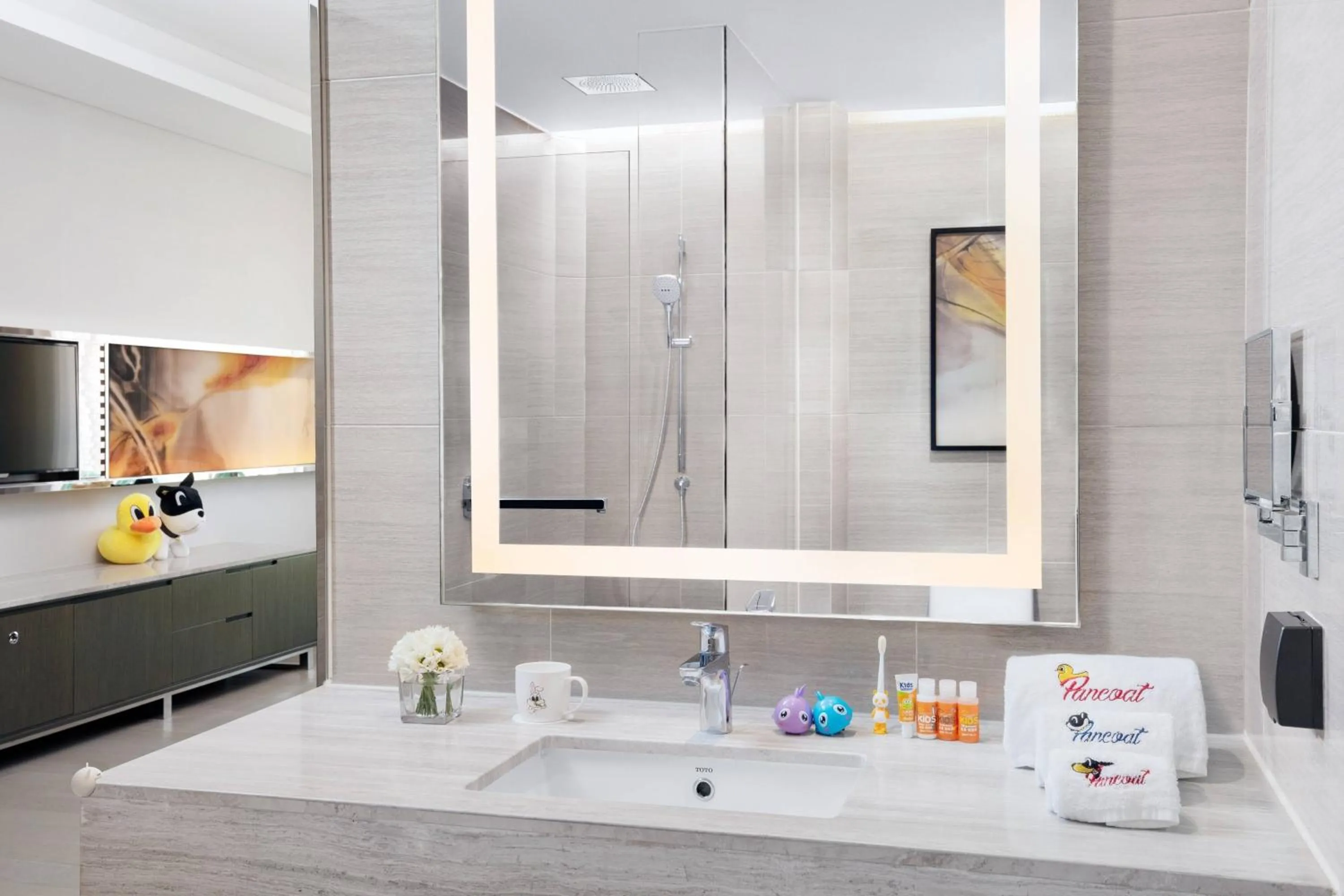 Bathroom in Courtyard by Marriott Tianjin Hongqiao