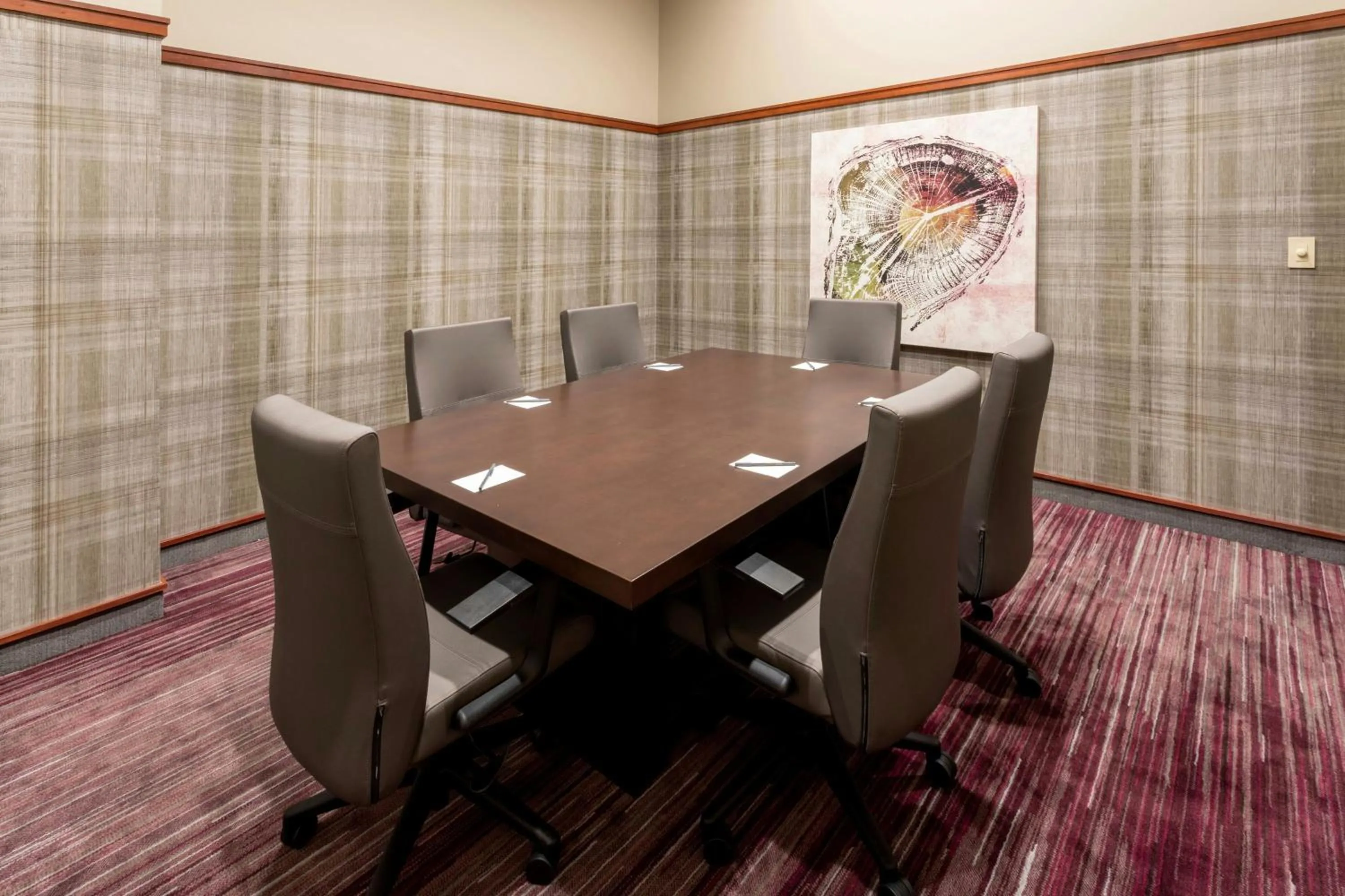 Meeting/conference room in Courtyard Rochester Mayo Clinic Area/Saint Marys