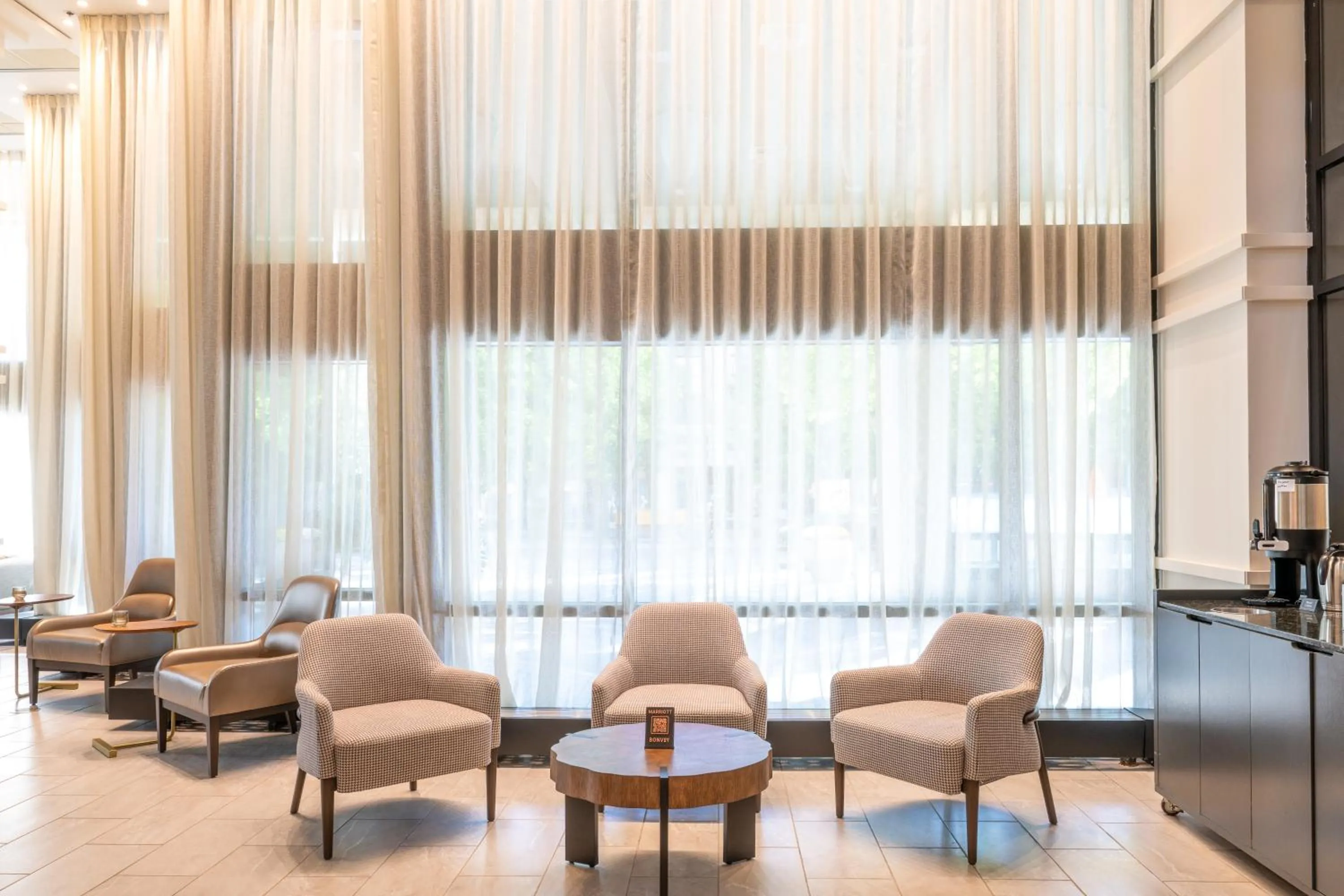 Coffee/tea facilities in Rochester Marriott Mayo Clinic Area