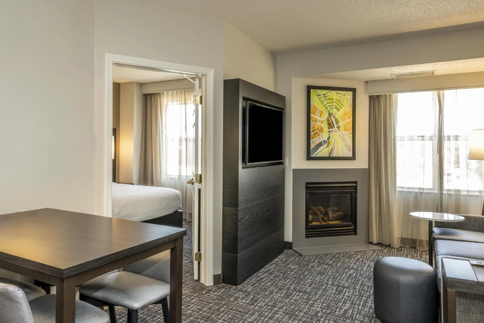Living room, Bed in Residence Inn Rochester Mayo Clinic Area