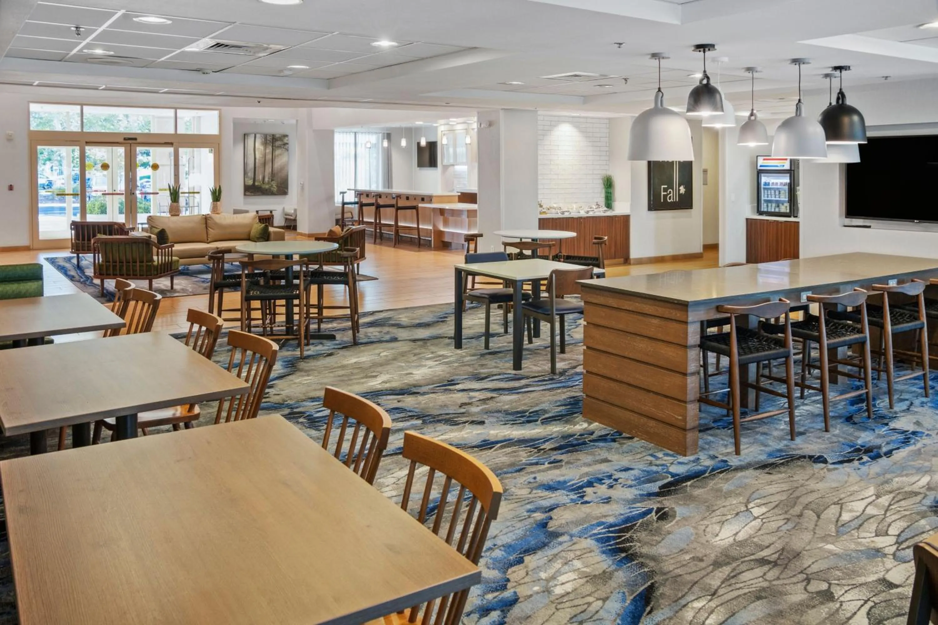 Restaurant/places to eat in Fairfield Inn & Suites Rancho Cordova