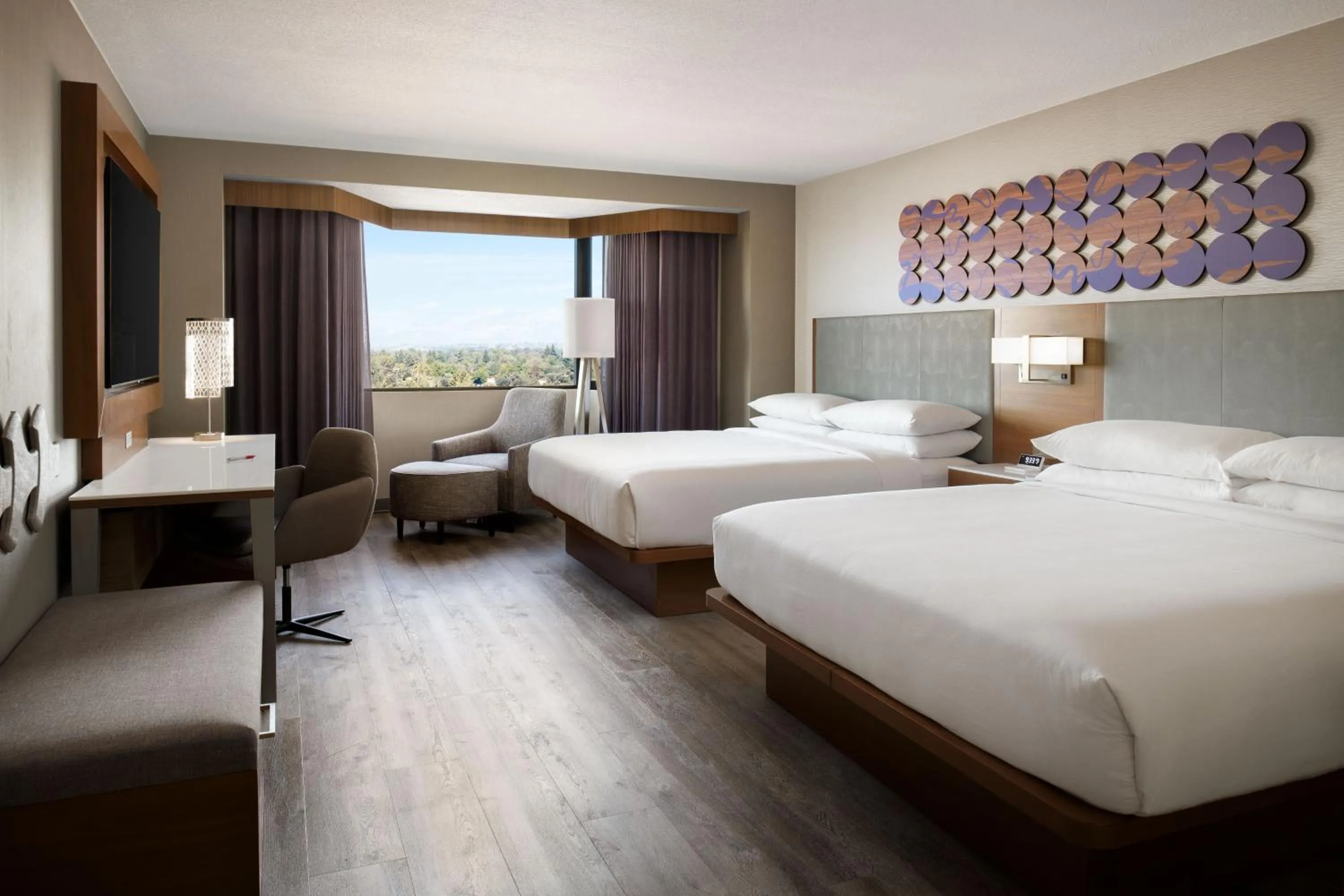 Photo of the whole room, Bed in Sacramento Marriott Rancho Cordova