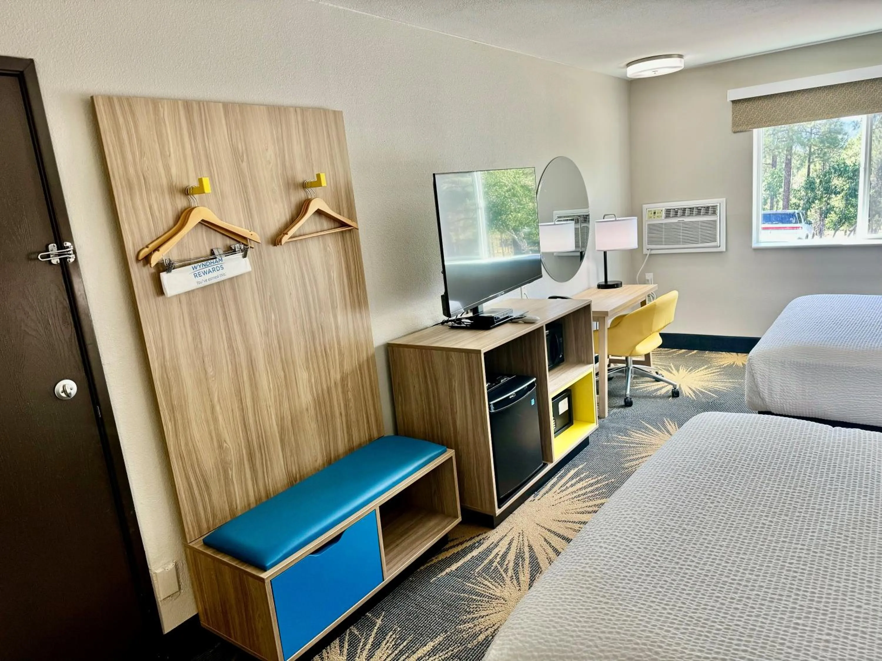 furniture, Bed in Days Inn by Wyndham Williams