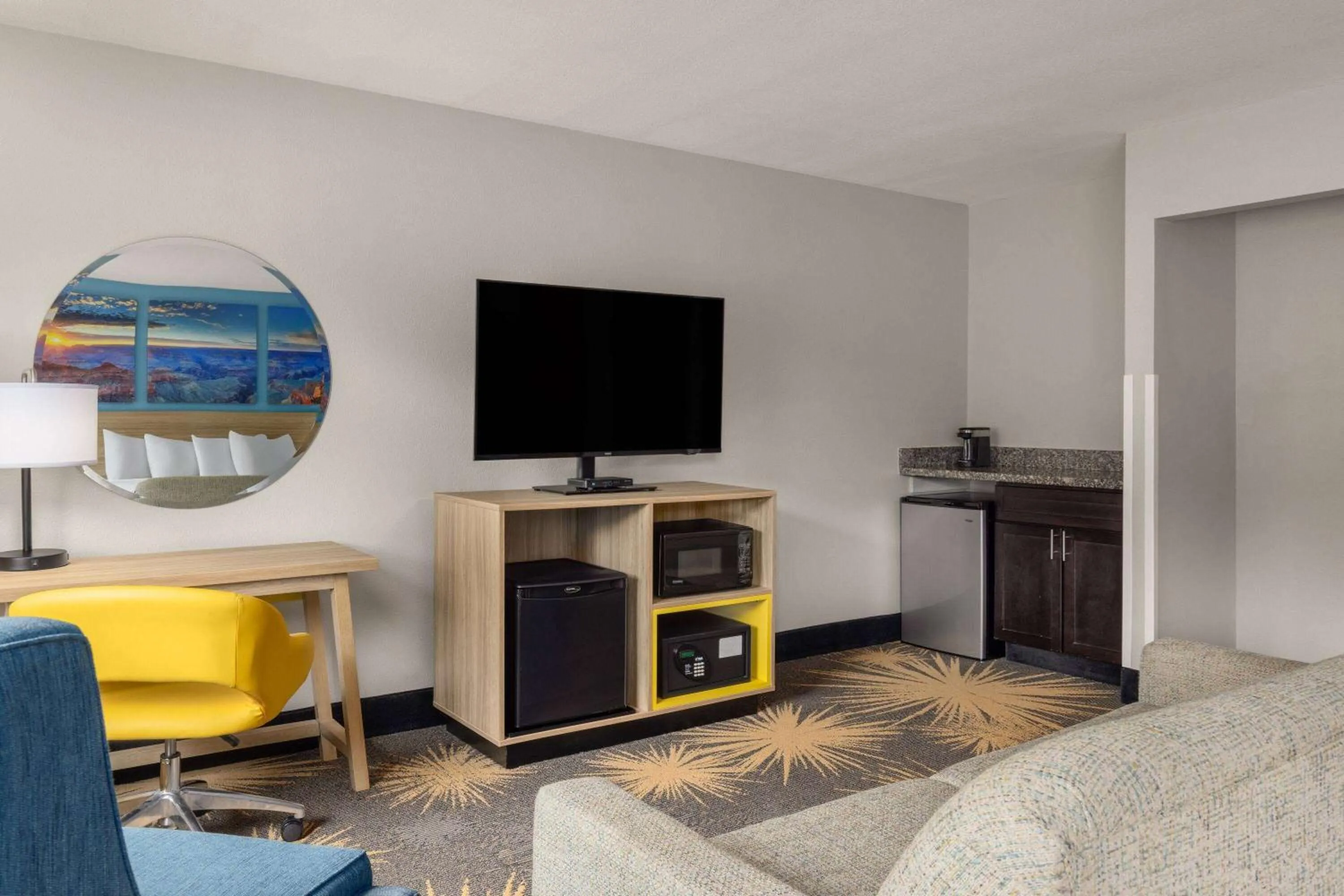 Photo of the whole room in Days Inn by Wyndham Williams