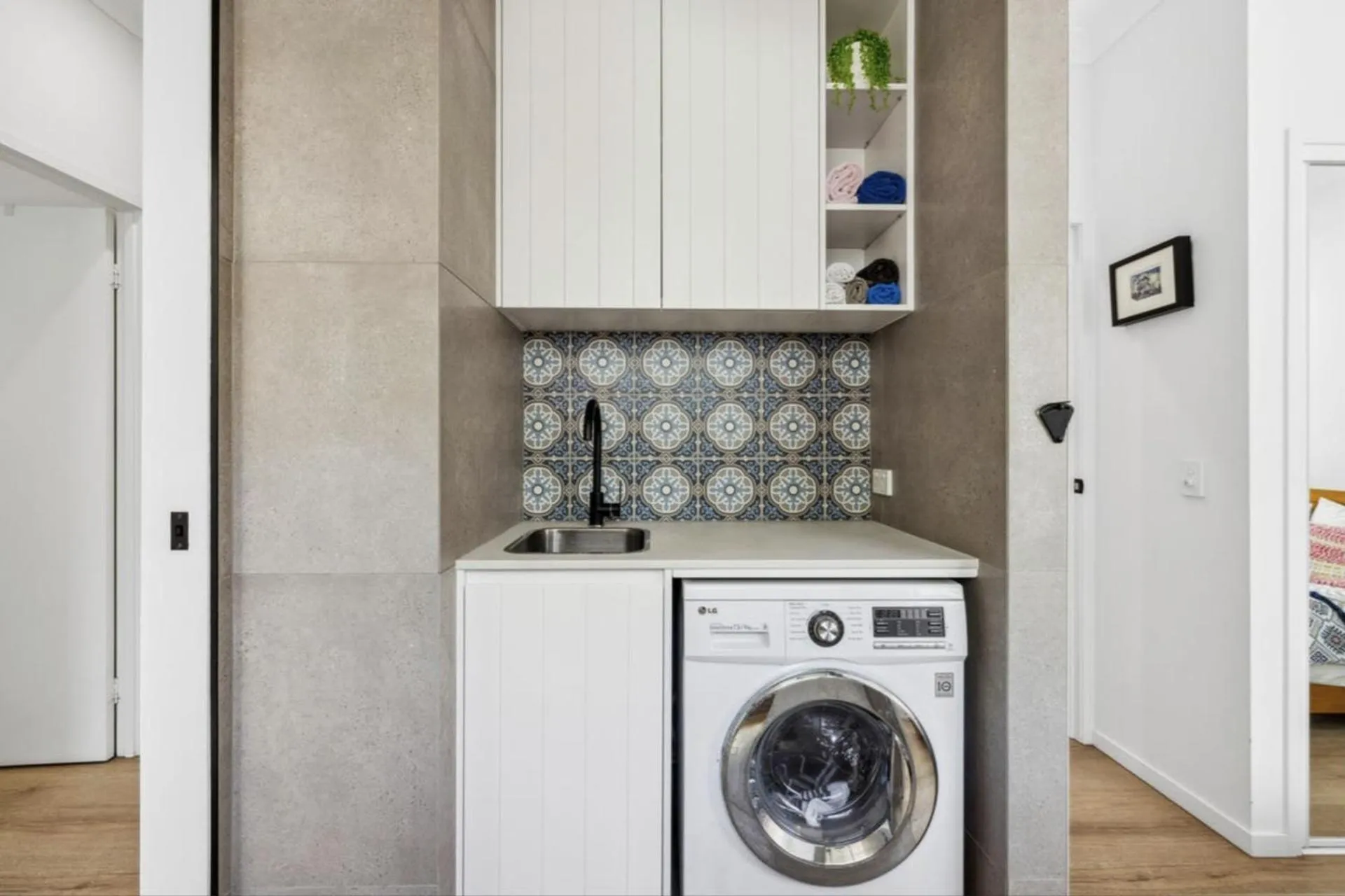 laundry in Little Cove Currumbin