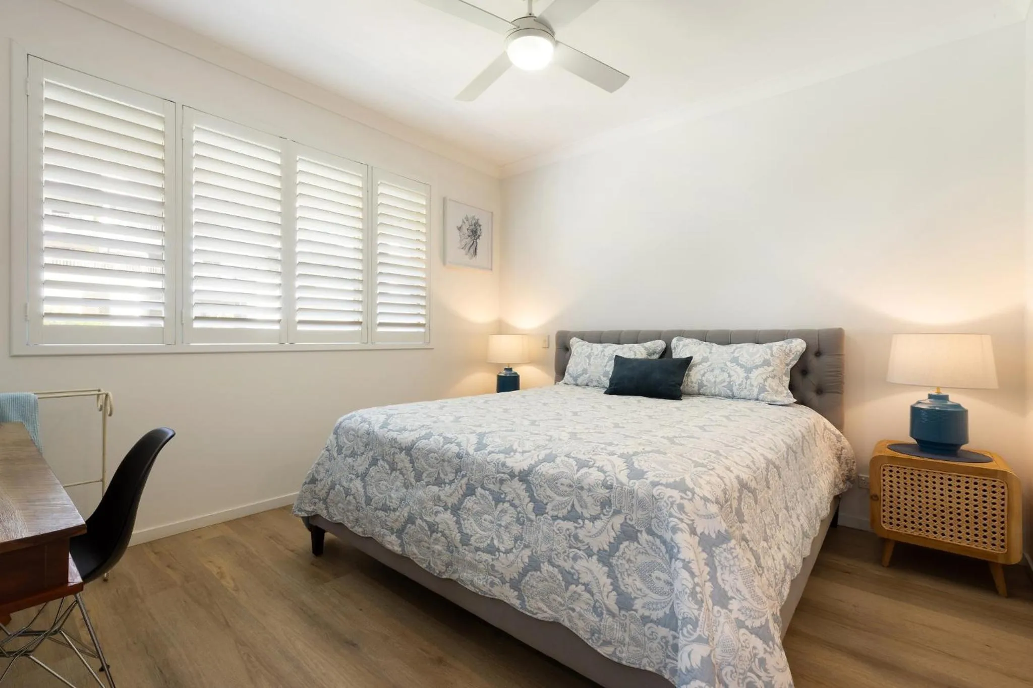 Bedroom, Bed in Little Cove Currumbin