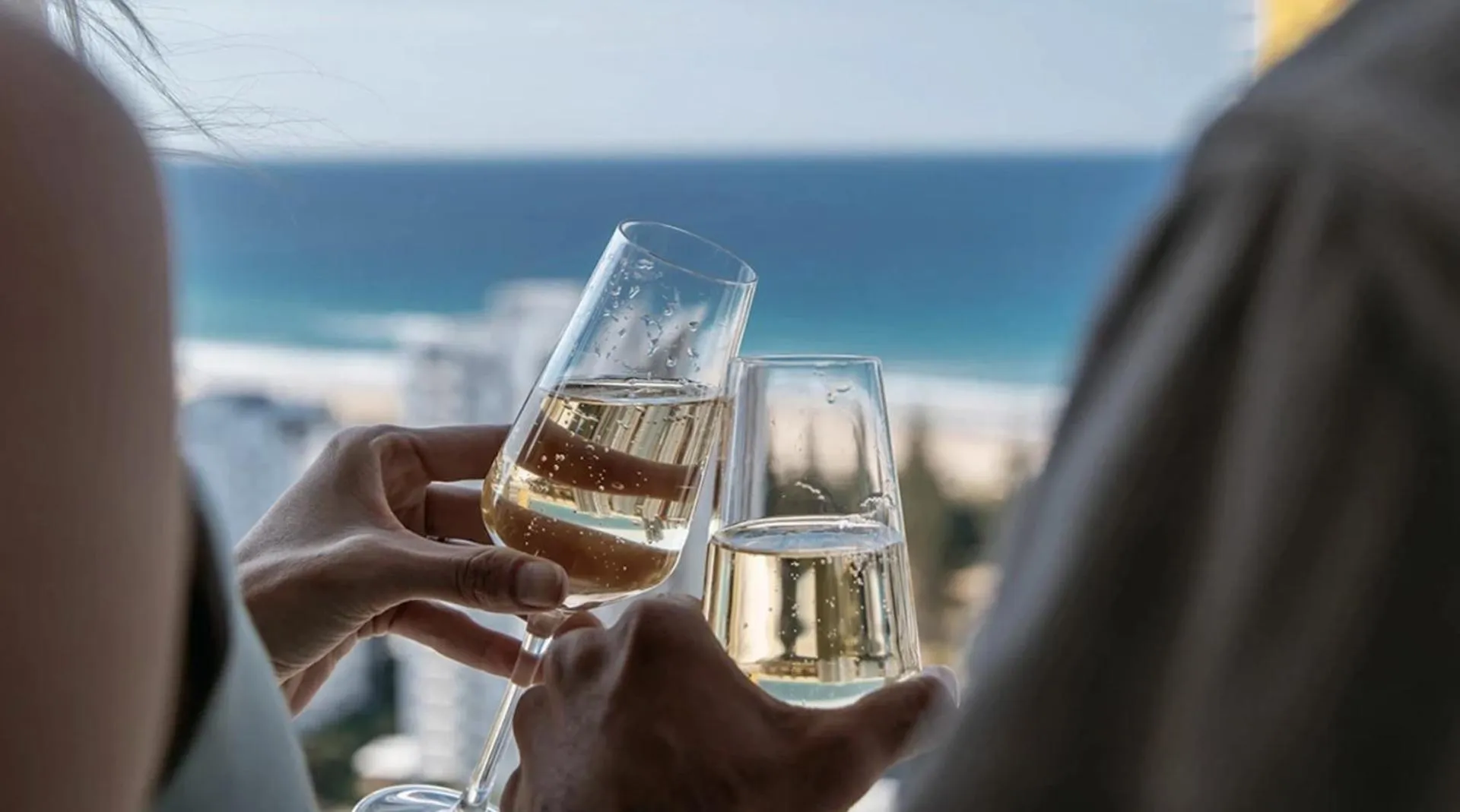 Food and drinks in Little Cove Currumbin