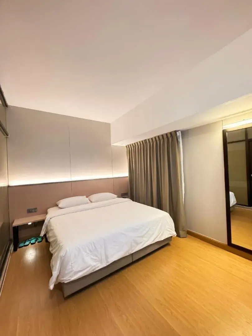 Premium Superior King Room in Ming Paragon Hotel Premium Superior King Room in Ming Paragon Hotel