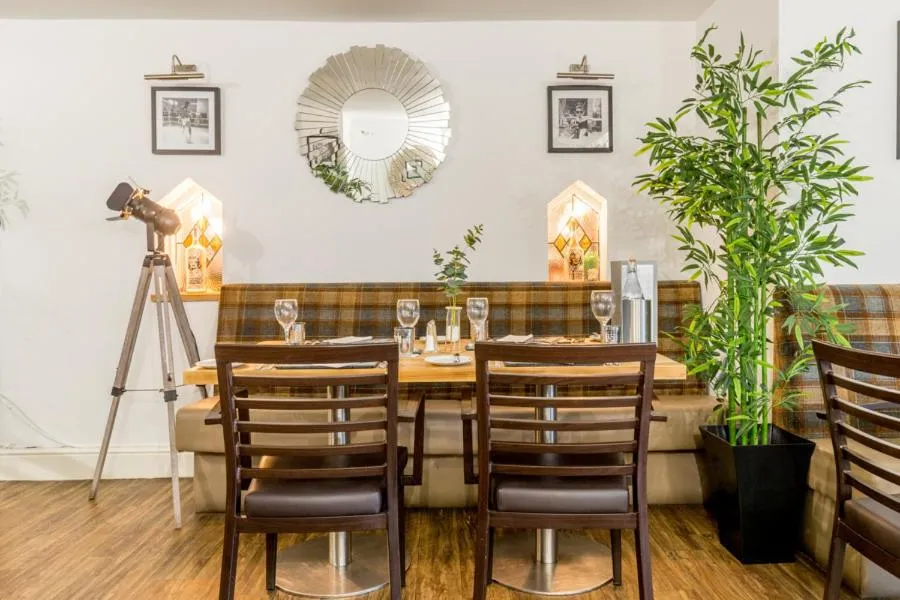 Restaurant/places to eat in The Gower Hotel