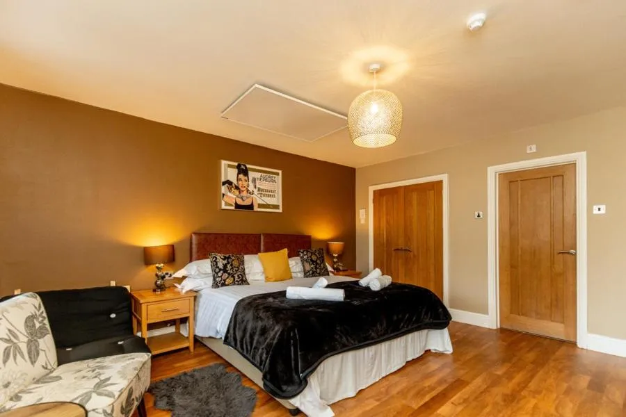 Bed in The Gower Hotel