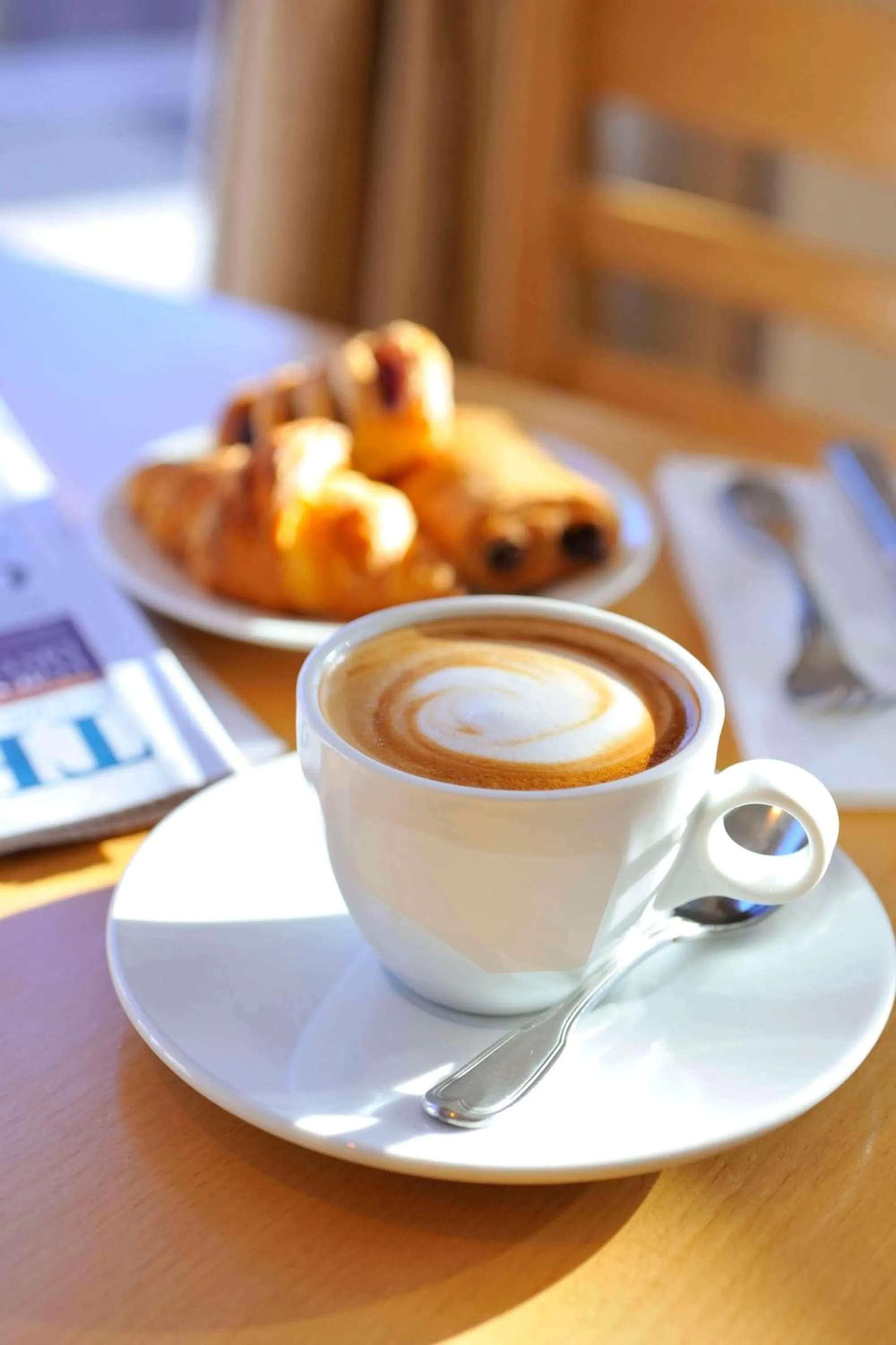 Restaurant/places to eat in Metro Hotel Perth City