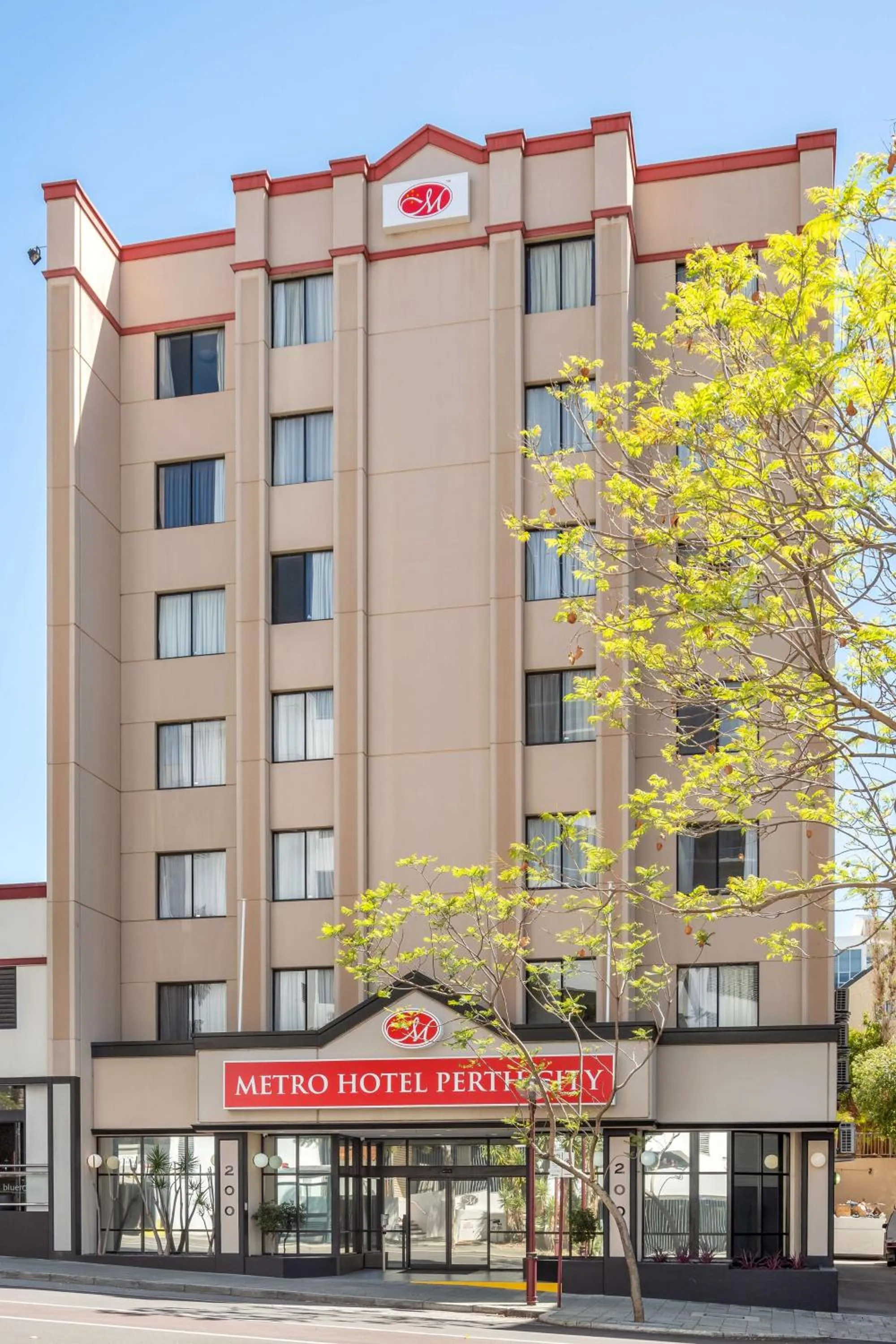 Property building in Metro Hotel Perth City