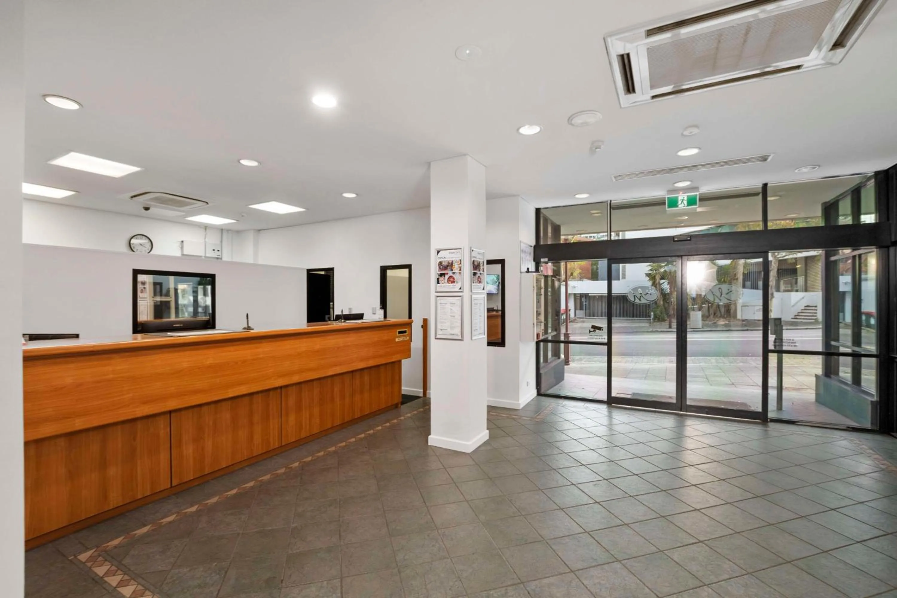 Lobby or reception in Metro Hotel Perth City