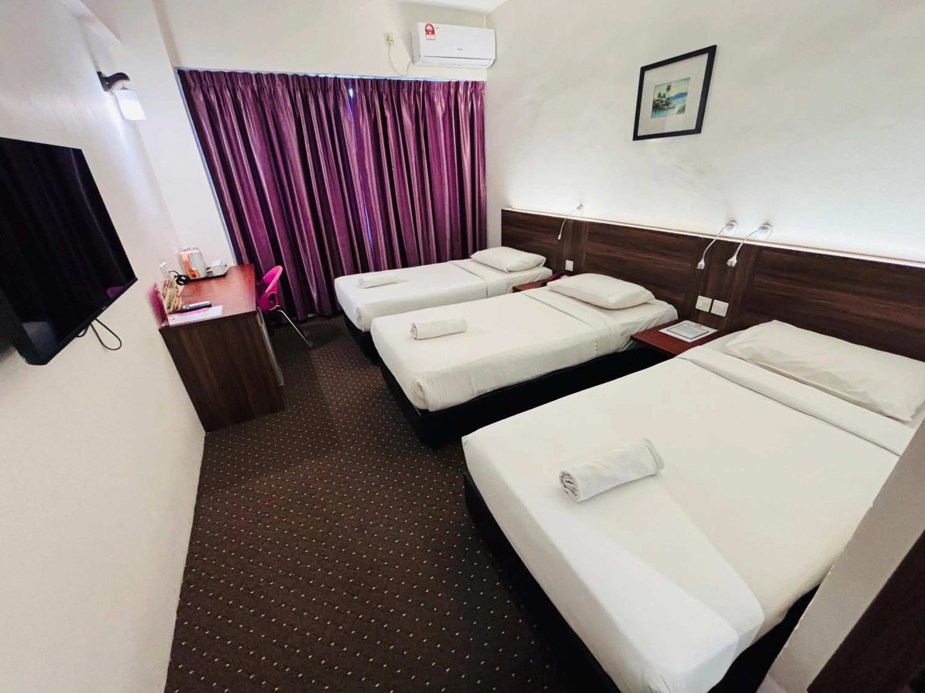 Bed in Hotel Yt Midtown Kuala Terengganu