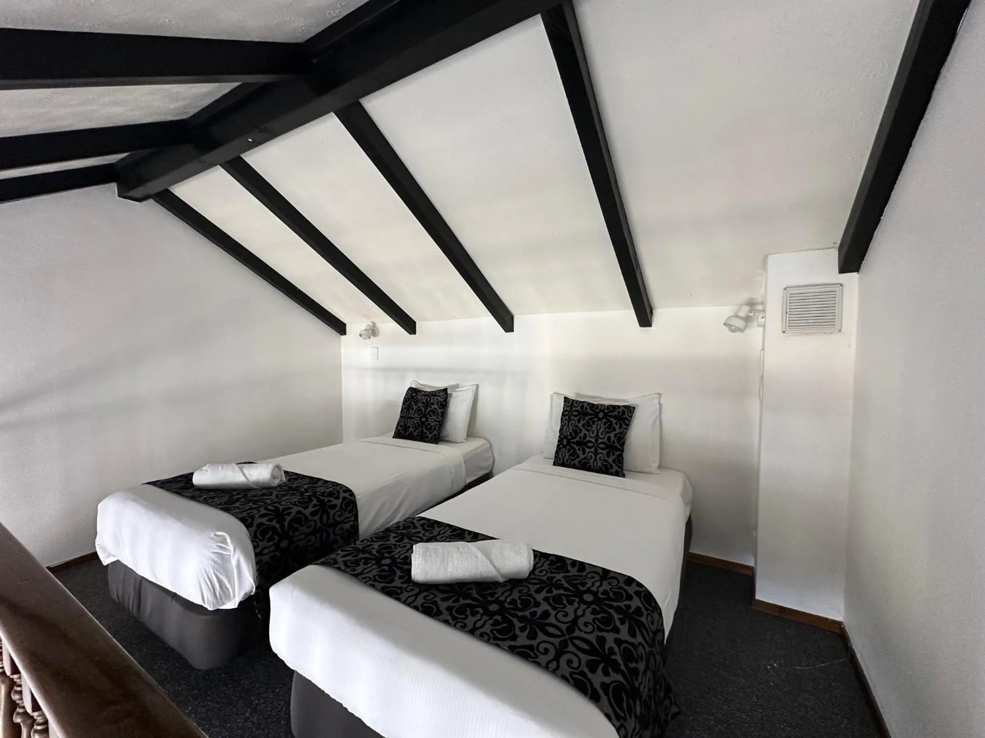 Bedroom, Bed in Chelmswood Motel Taupo